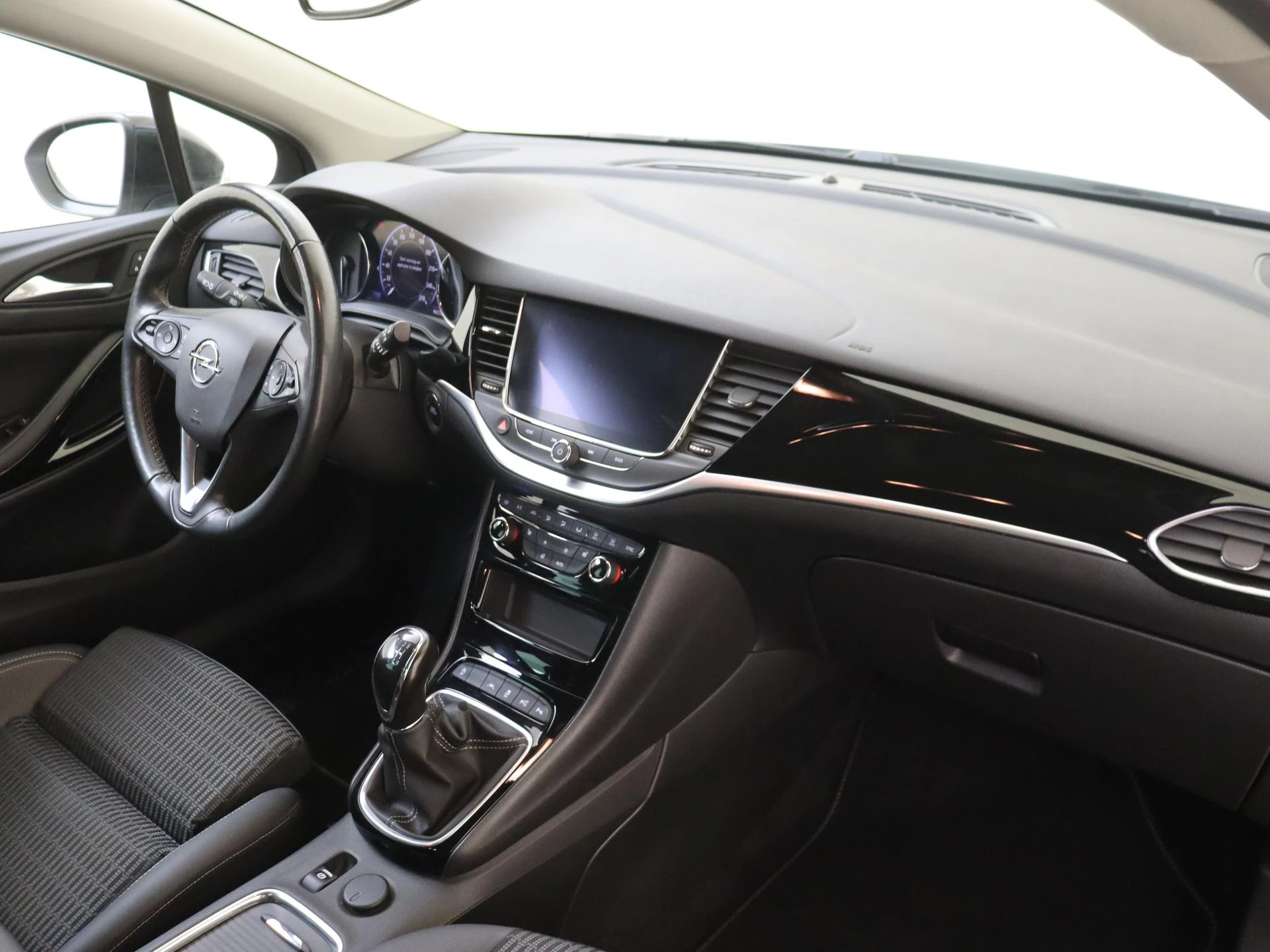 Opel Astra 1.2 Business Elegance
