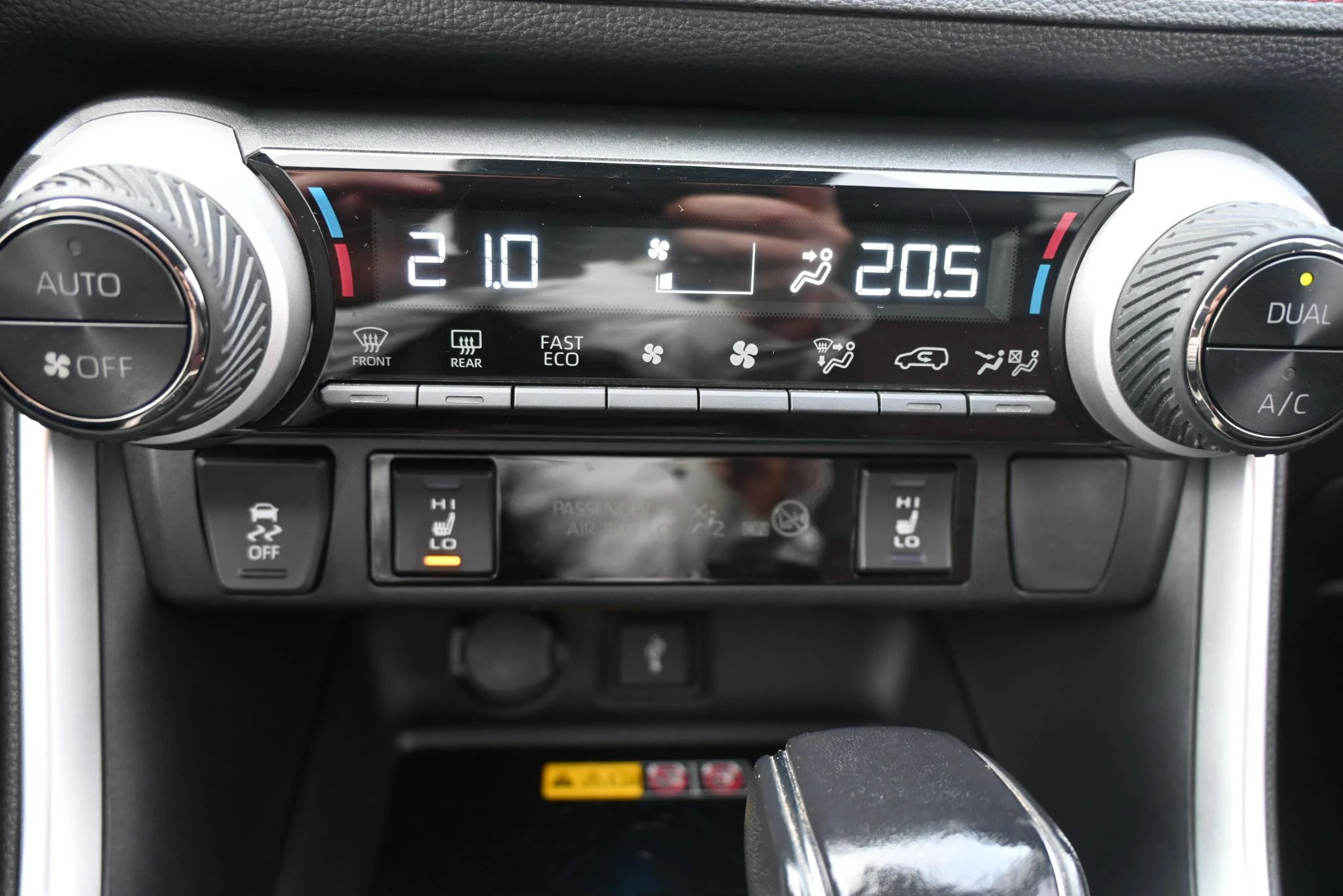 Toyota-RAV4-image-28
