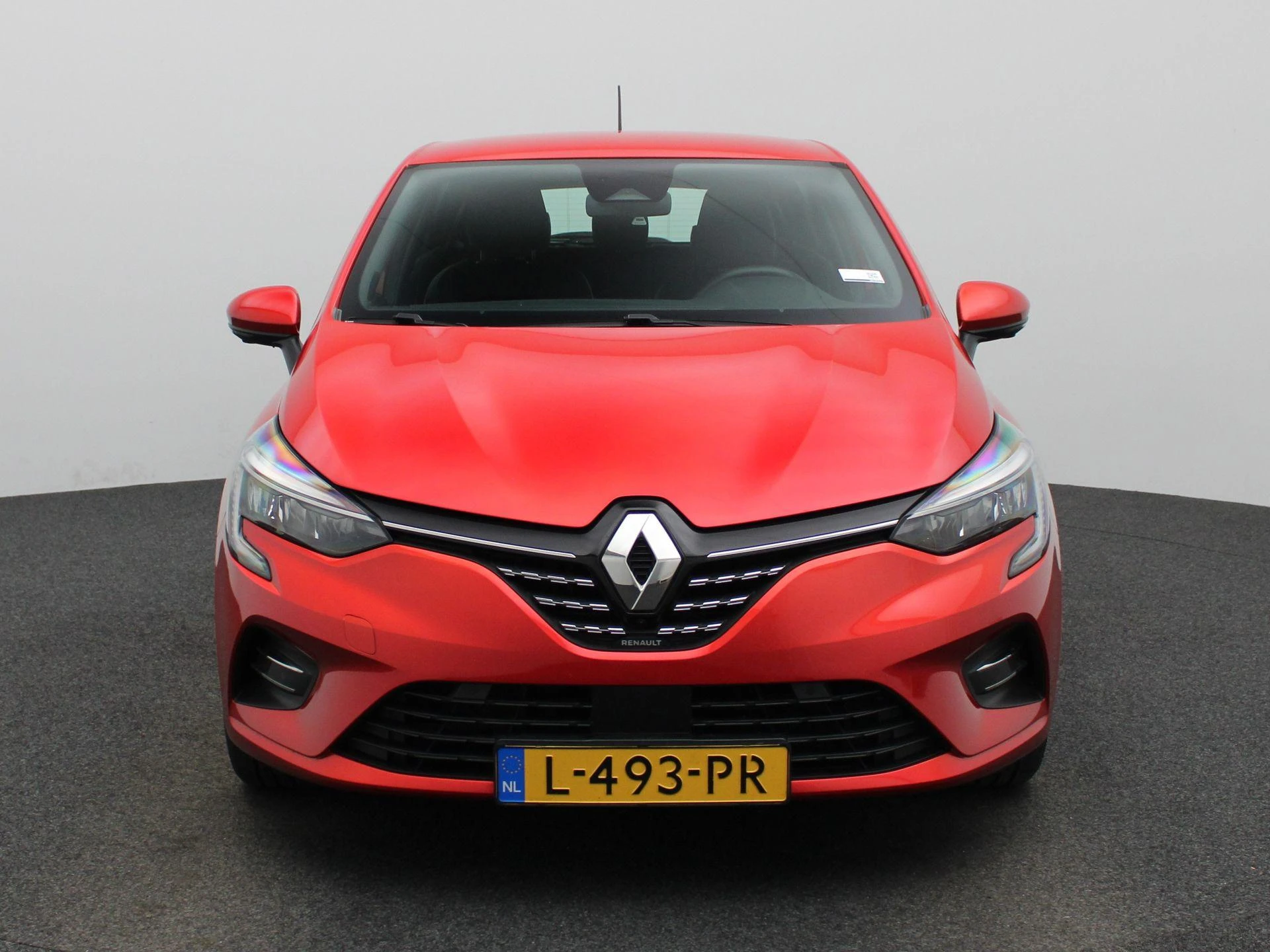 Renault-Clio-image-2