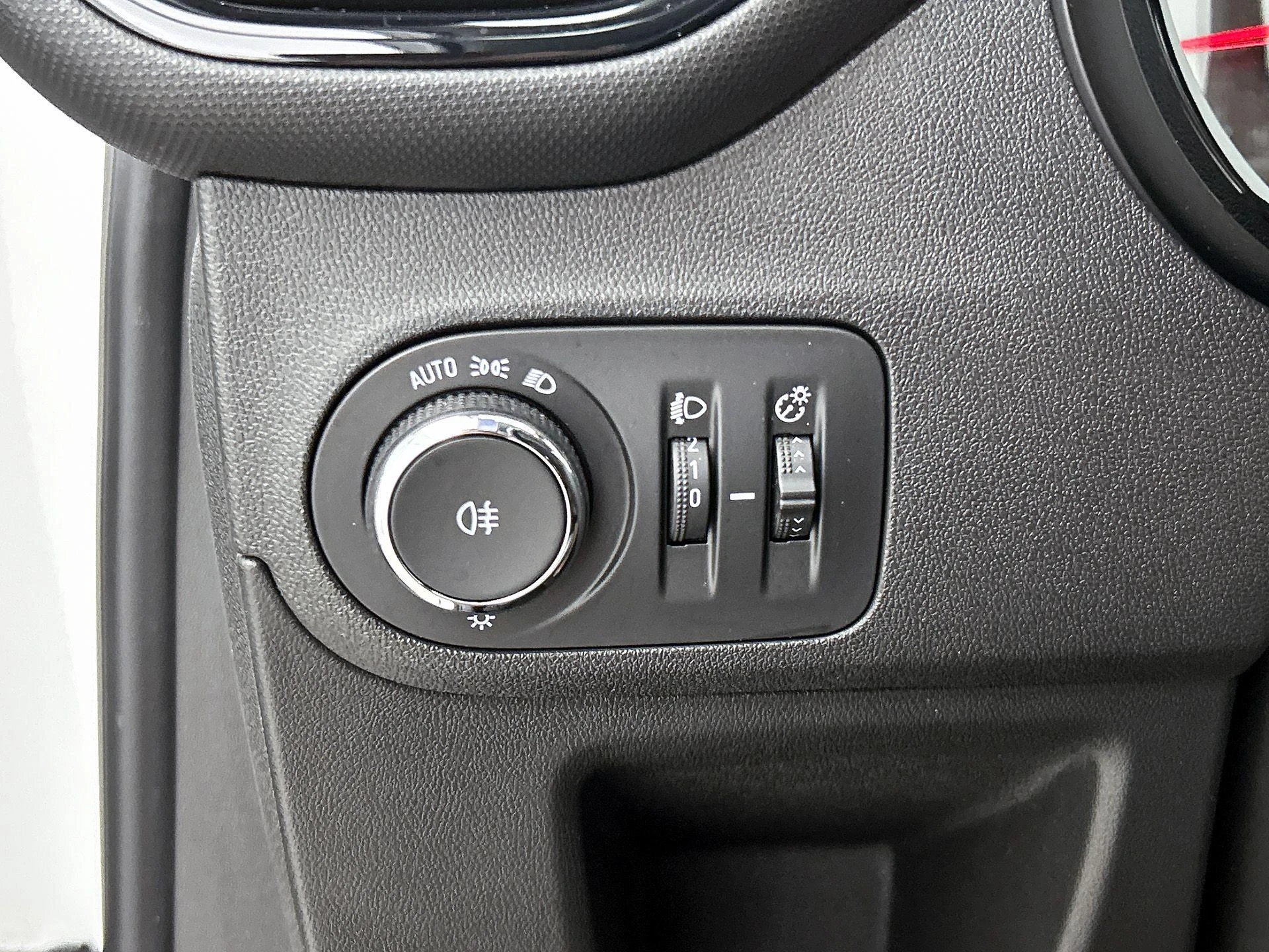 Opel-Crossland-image-18