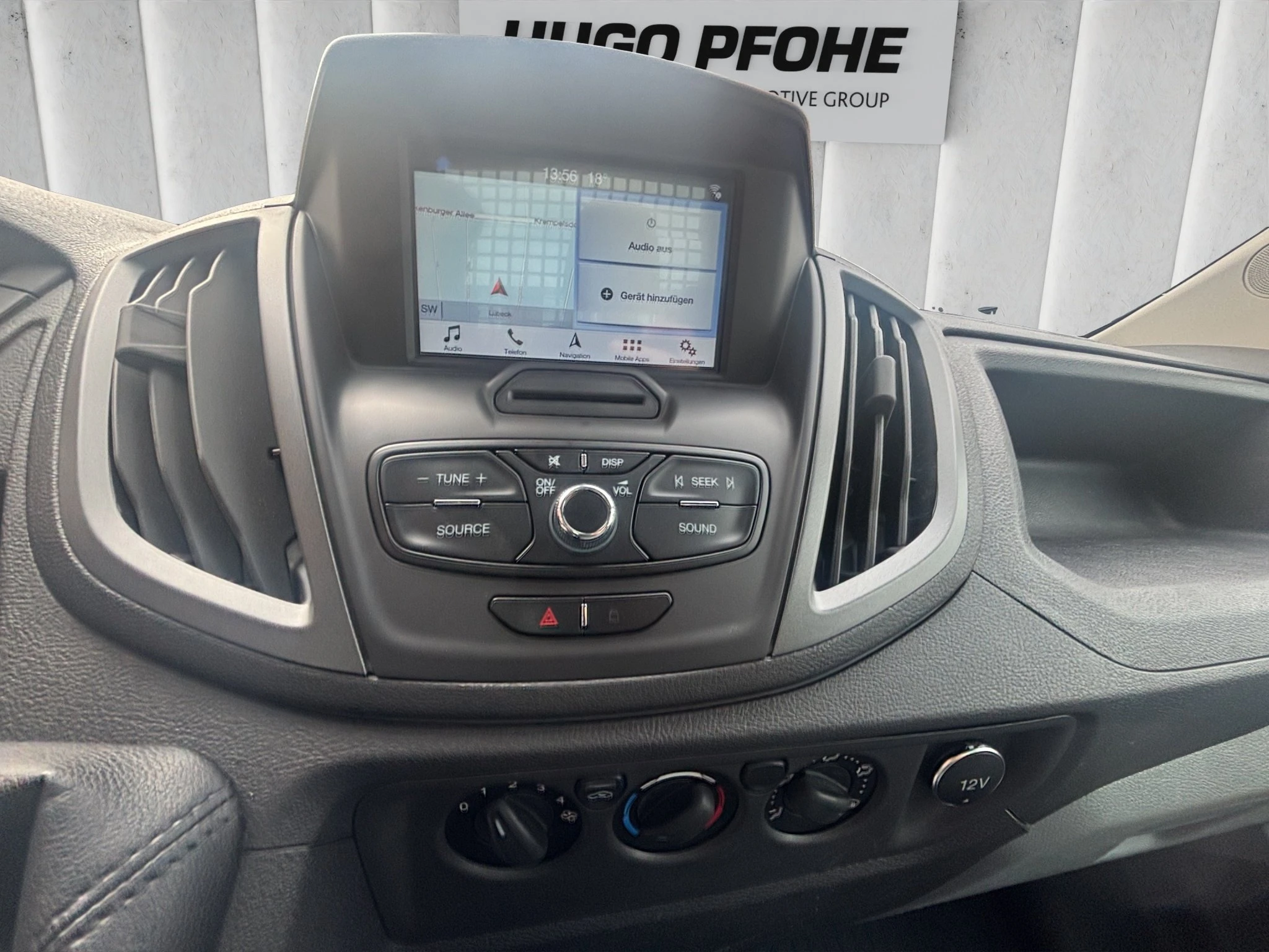 Ford-Transit-image-13