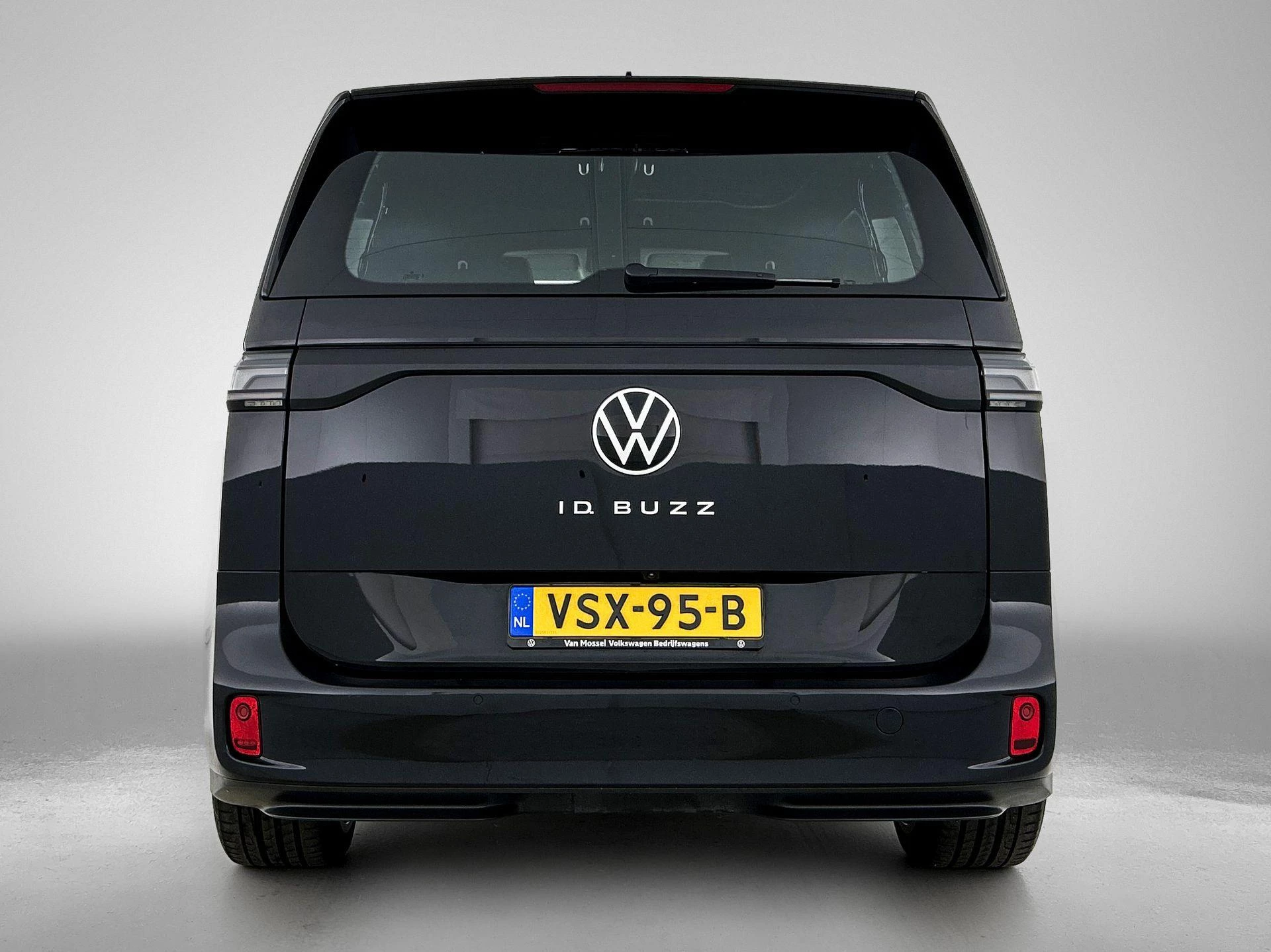 Volkswagen-ID. Buzz Cargo-image-2