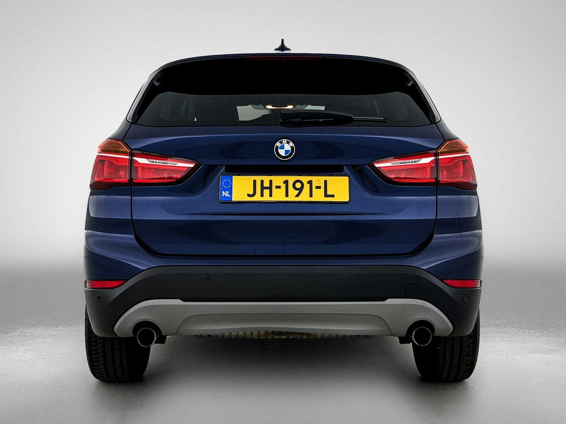 BMW-X1-image-2