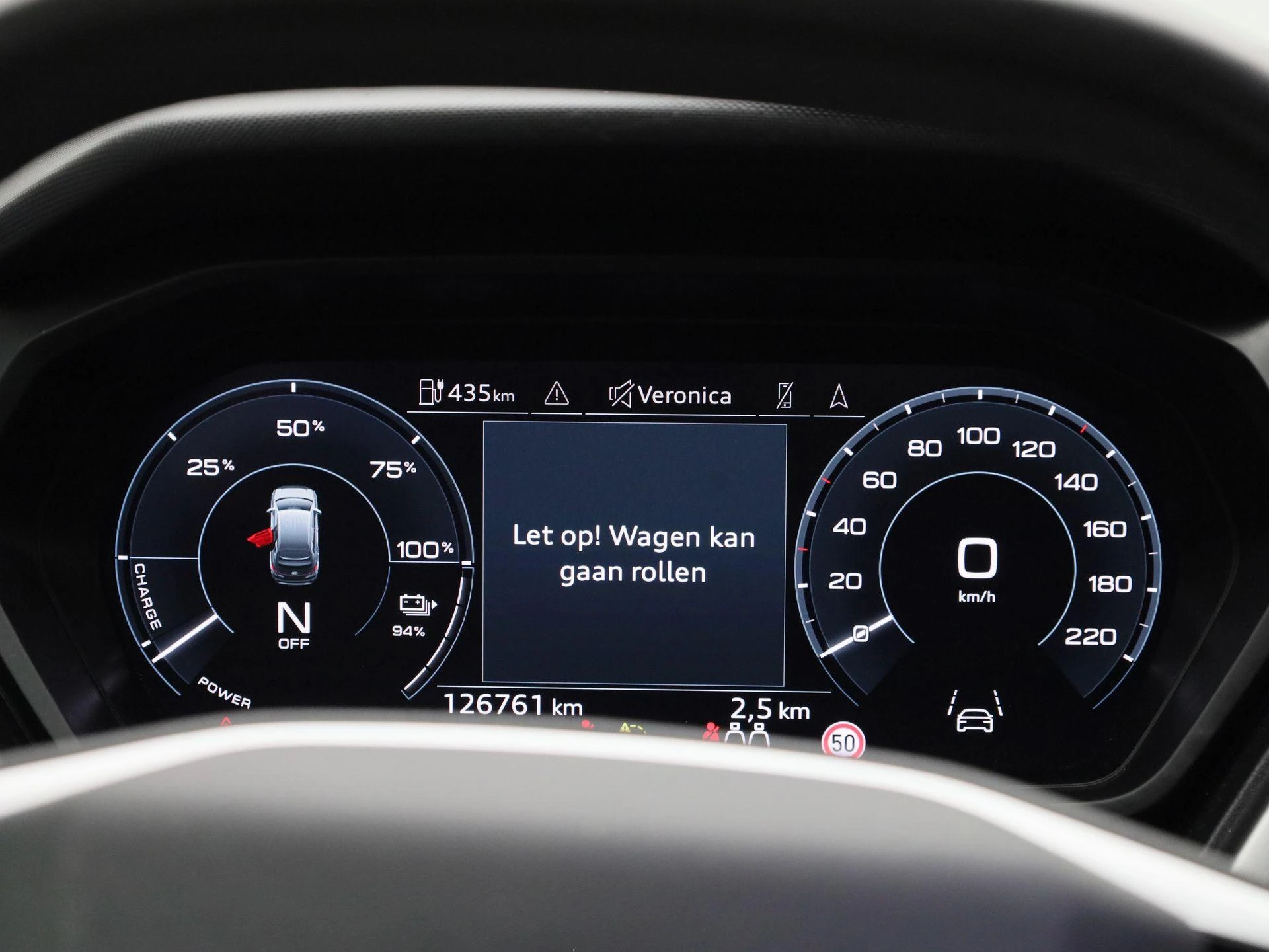 Audi-Q4 e-tron-image-9