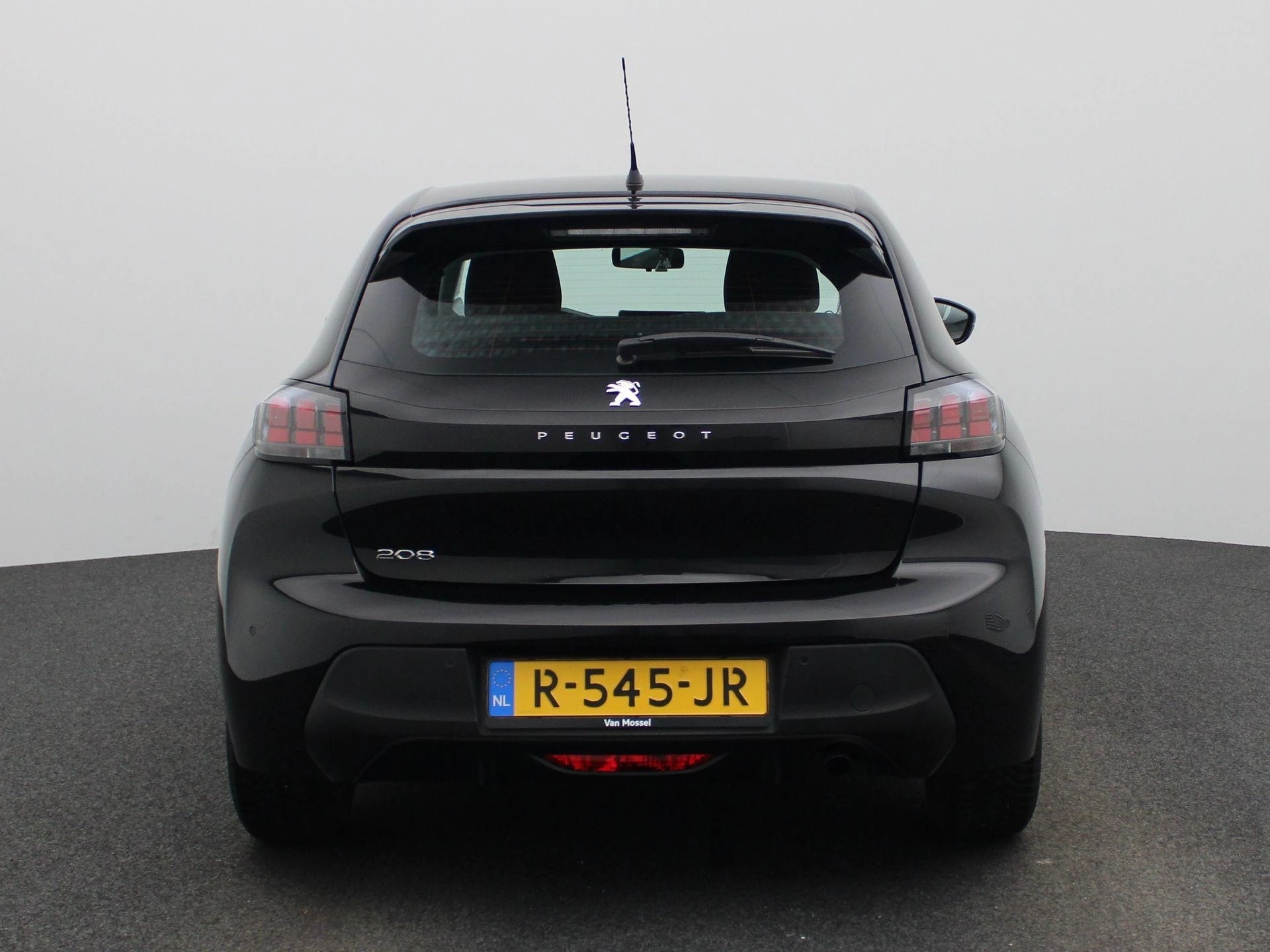 Peugeot-208-image-4