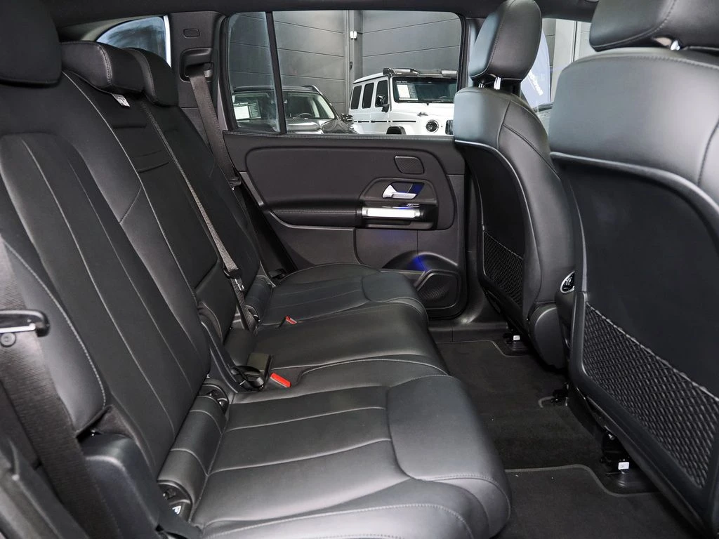 Mercedes-Benz-EQB 250-image-13