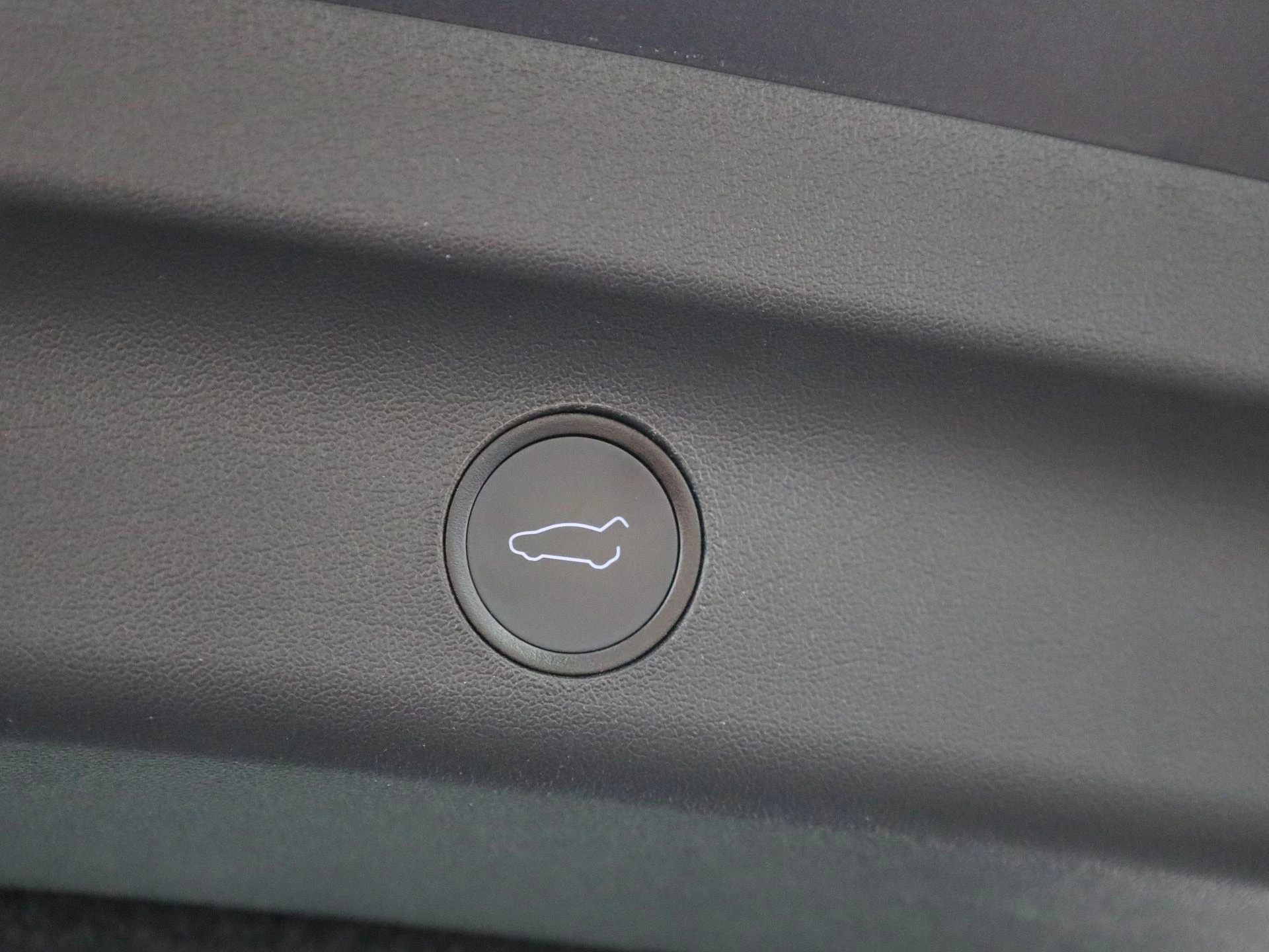 Tesla Model Y Long Range Dual Motor AWD