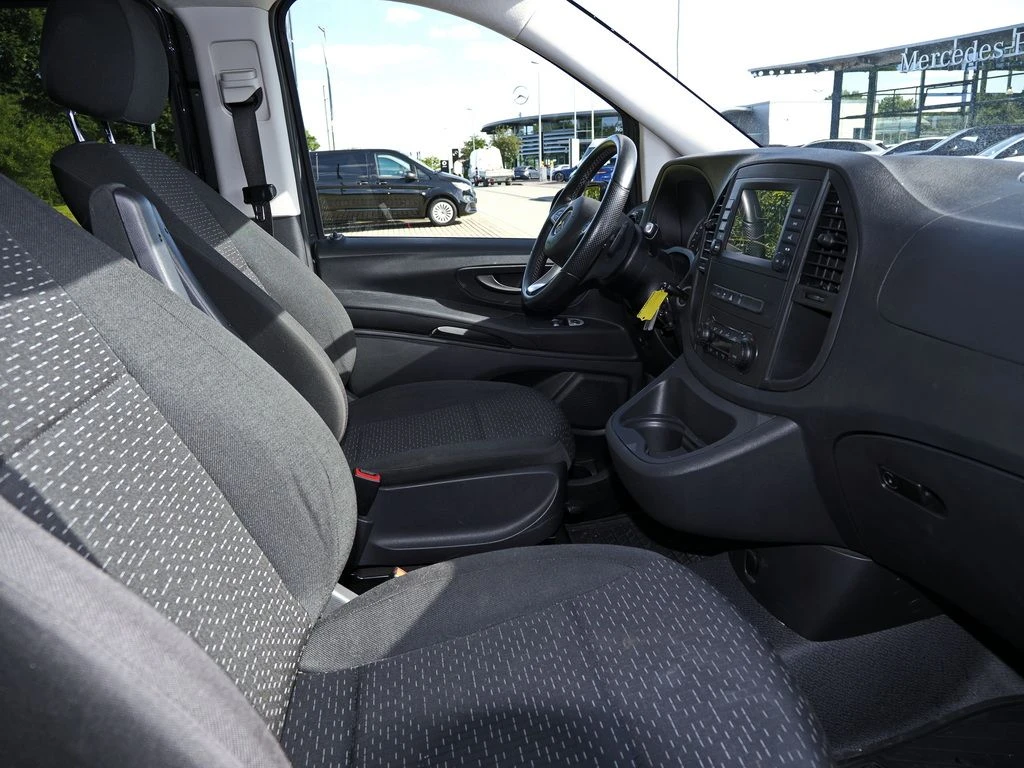 Mercedes-Benz-Vito 116-image-10