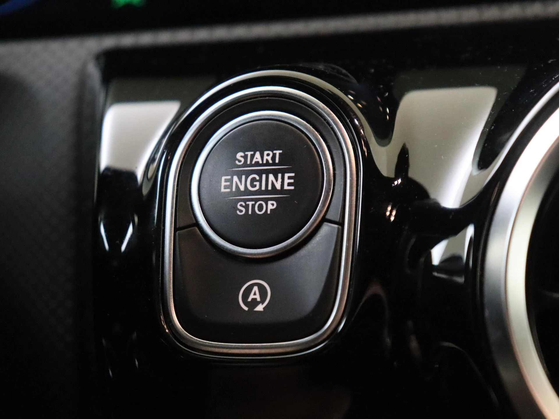 Mercedes-Benz A-Klasse 180 Business Solution AMG