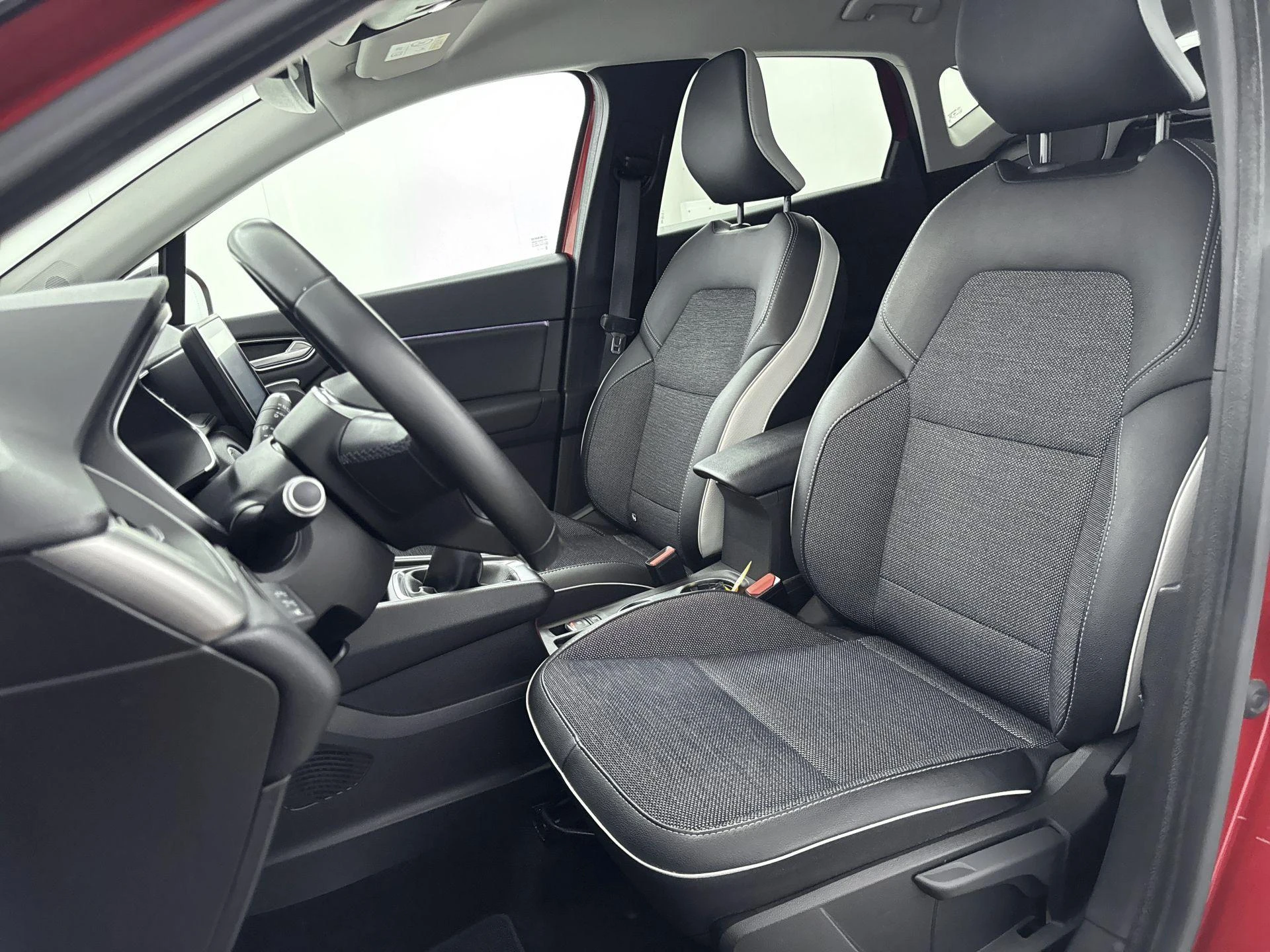 Renault-Captur-image-21