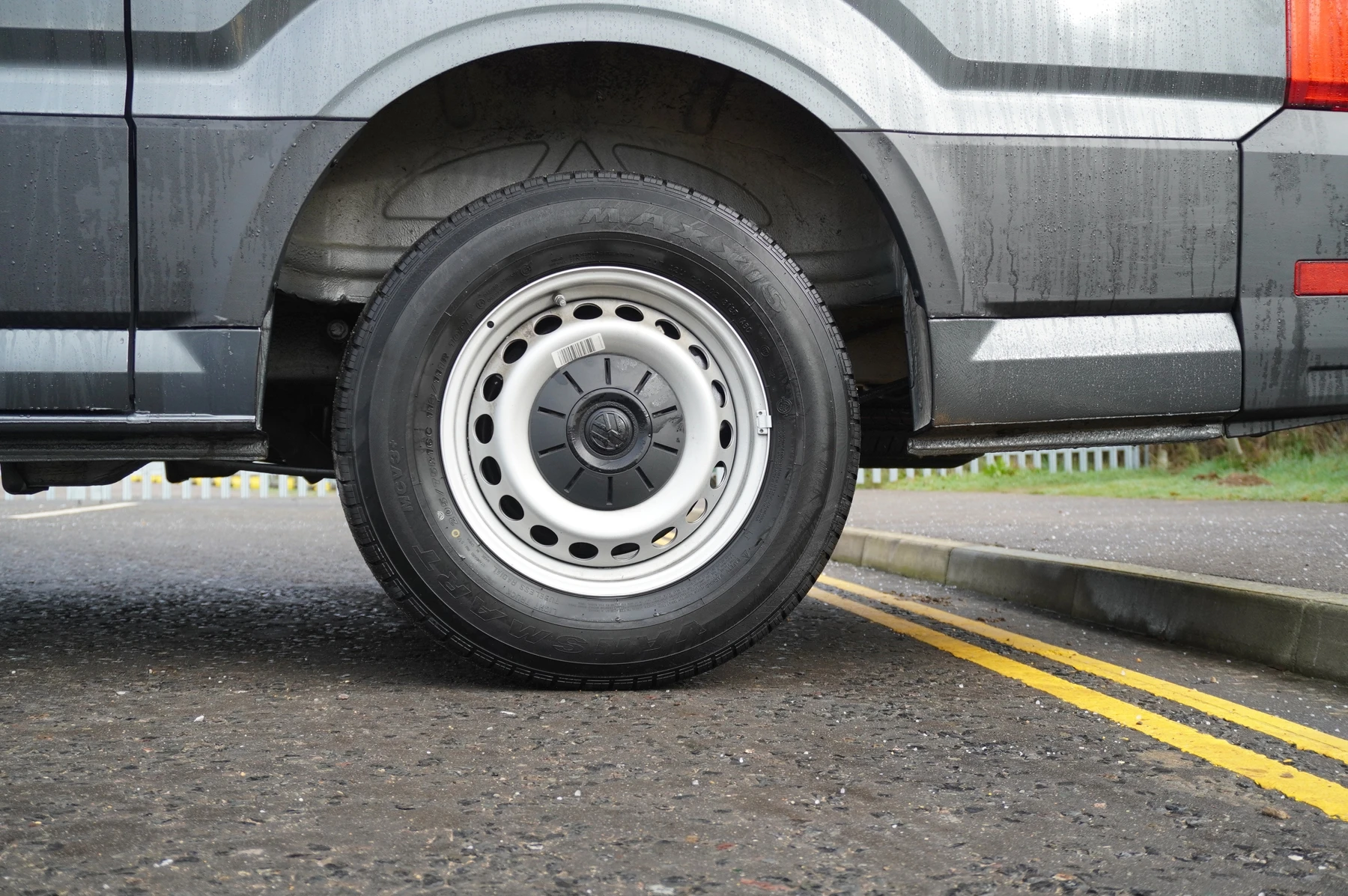 Volkswagen-Crafter-image-20