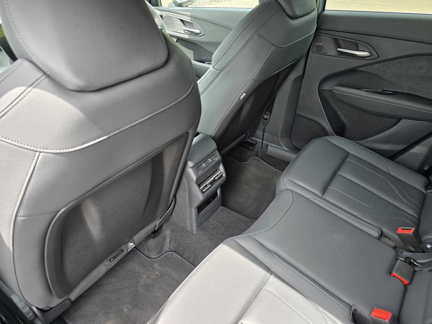 Audi-Q3-image-48