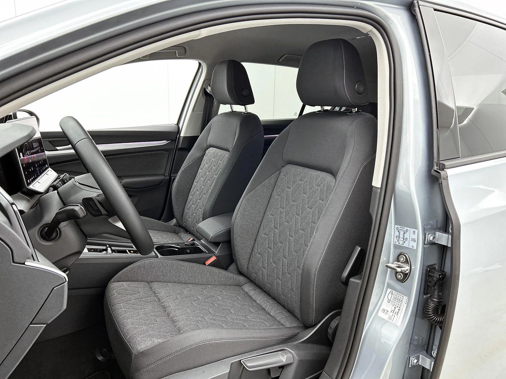 Volkswagen Golf - 38