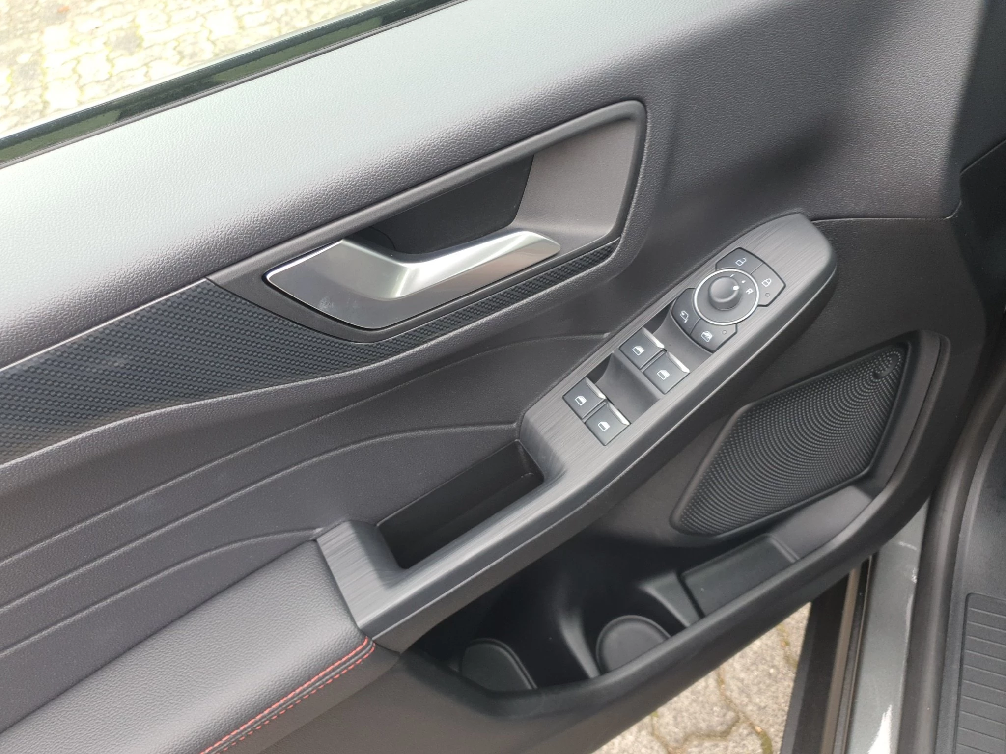 Ford Kuga ST-Line AHK ACC KAM NAVI LED WI-PKT