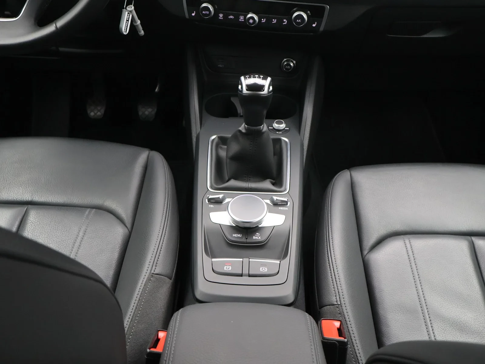 Audi-Q2-image-12