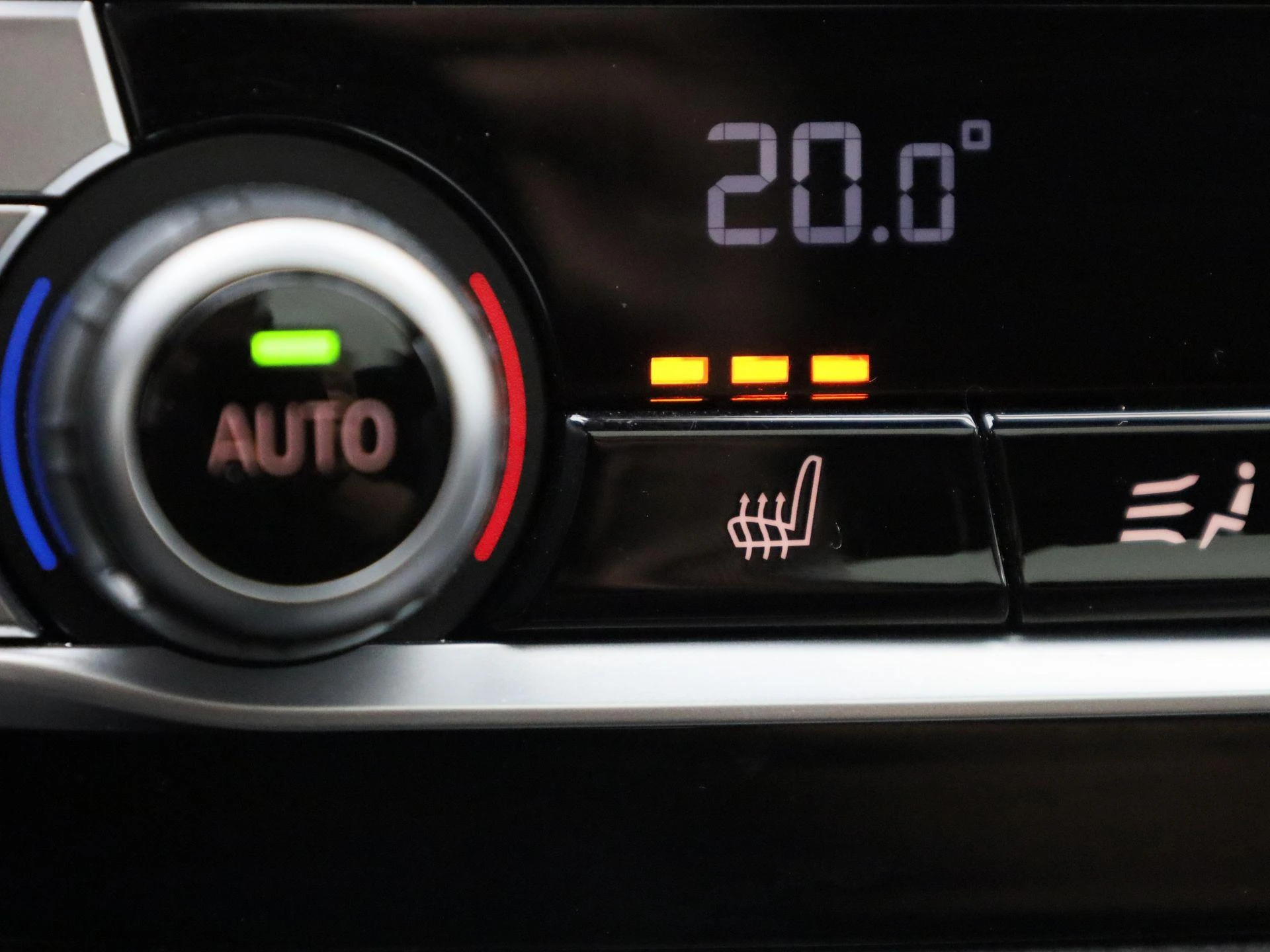 BMW-iX3-image-29