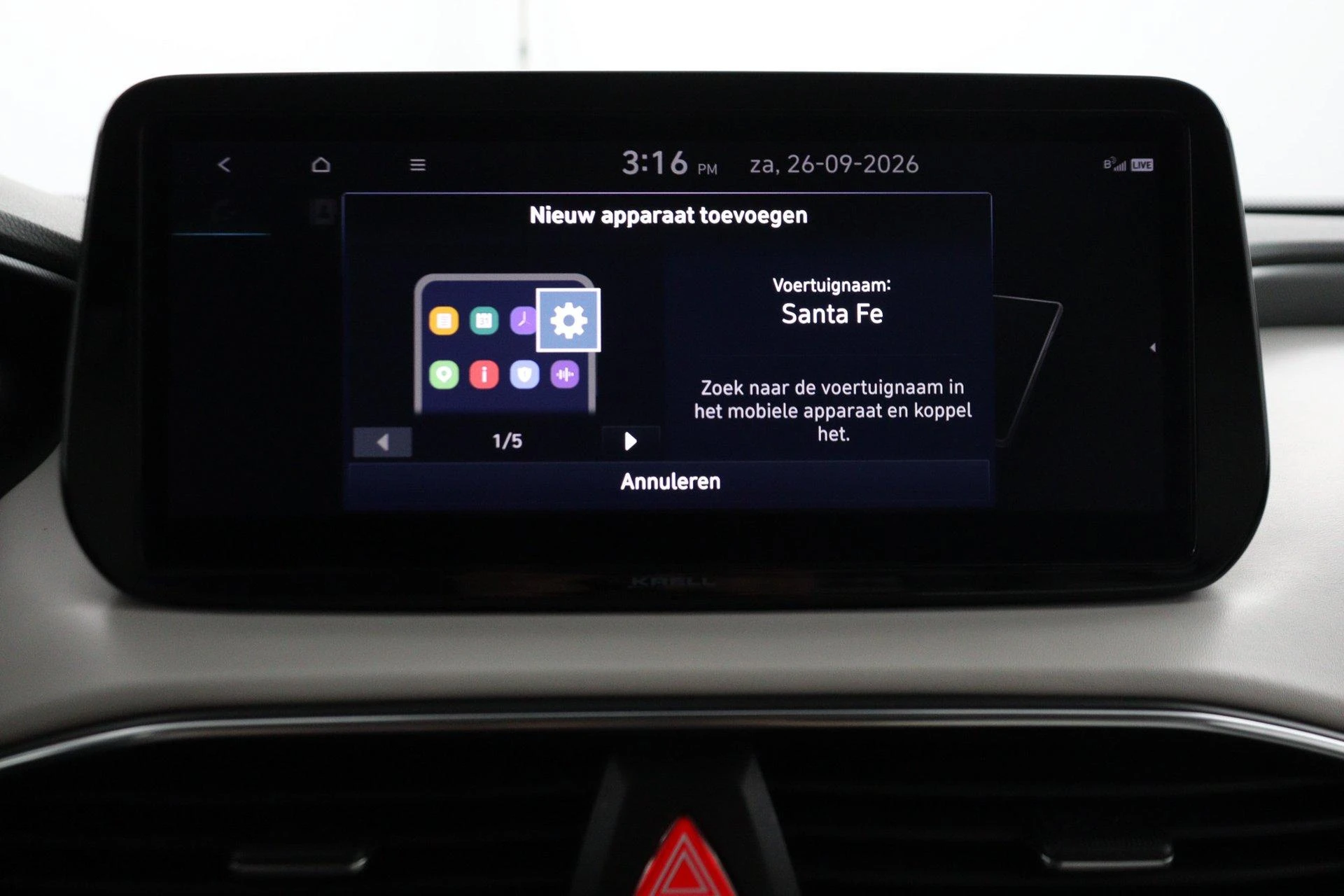Hyundai-Santa Fe-image-60
