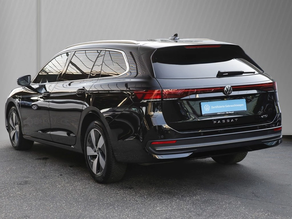 Volkswagen Passat Variant 1.5eTSI DSG Business AHK/Navi/RFK