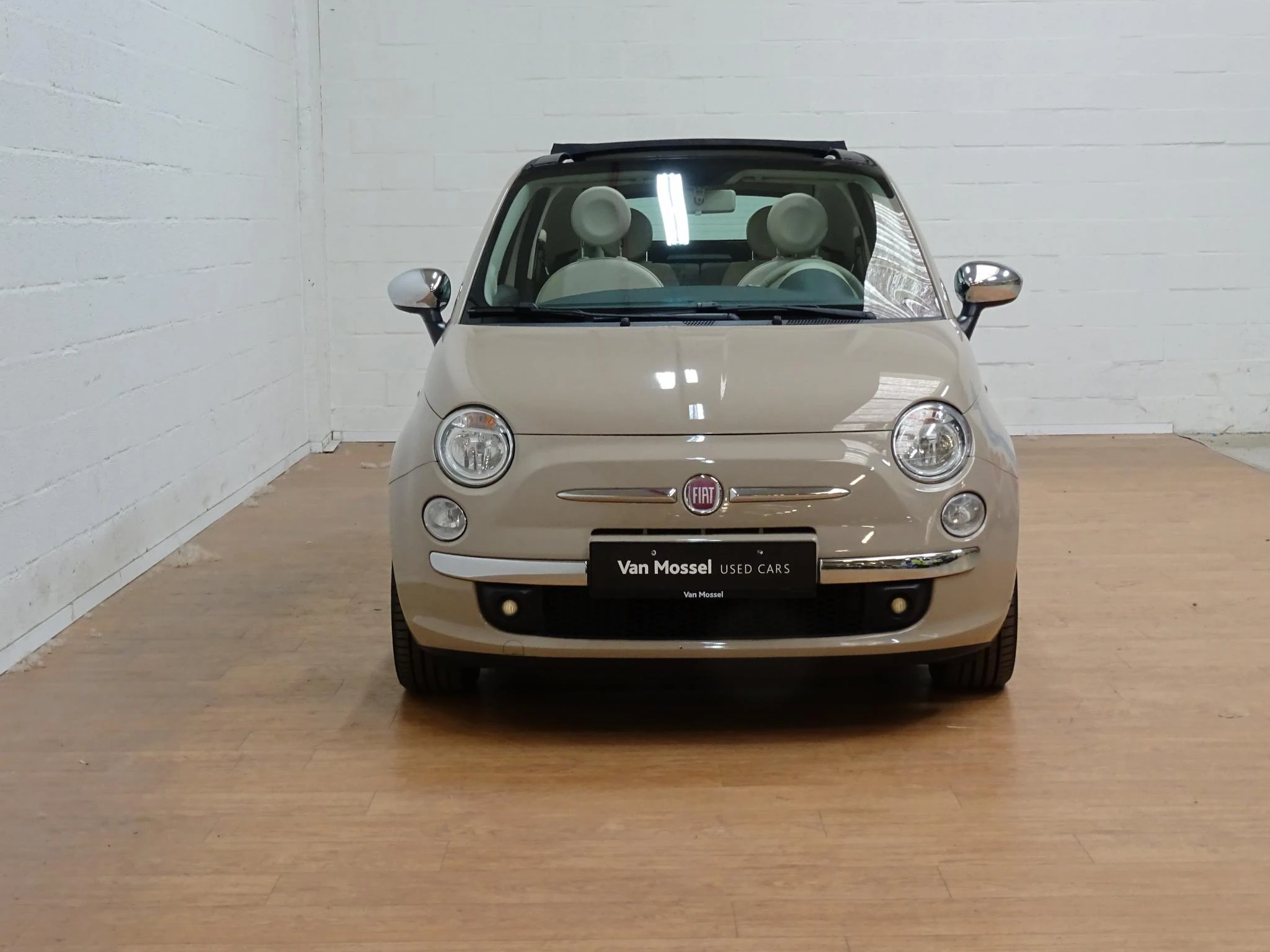 Fiat-500C-image-8