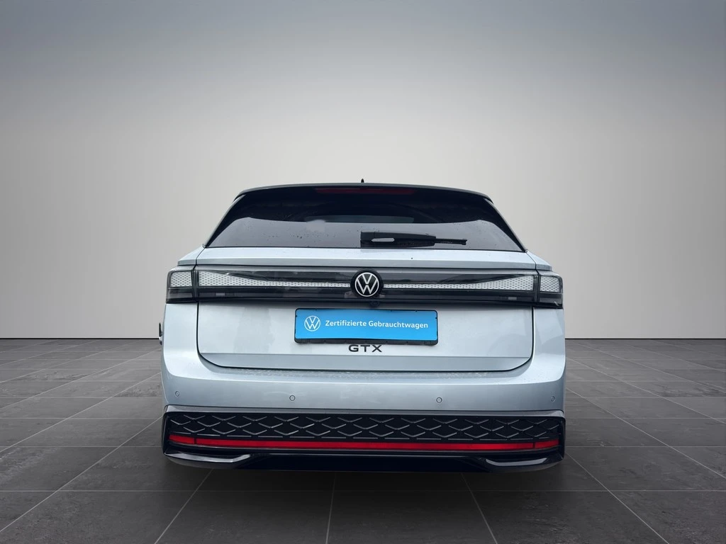 Volkswagen-ID.7-image-2