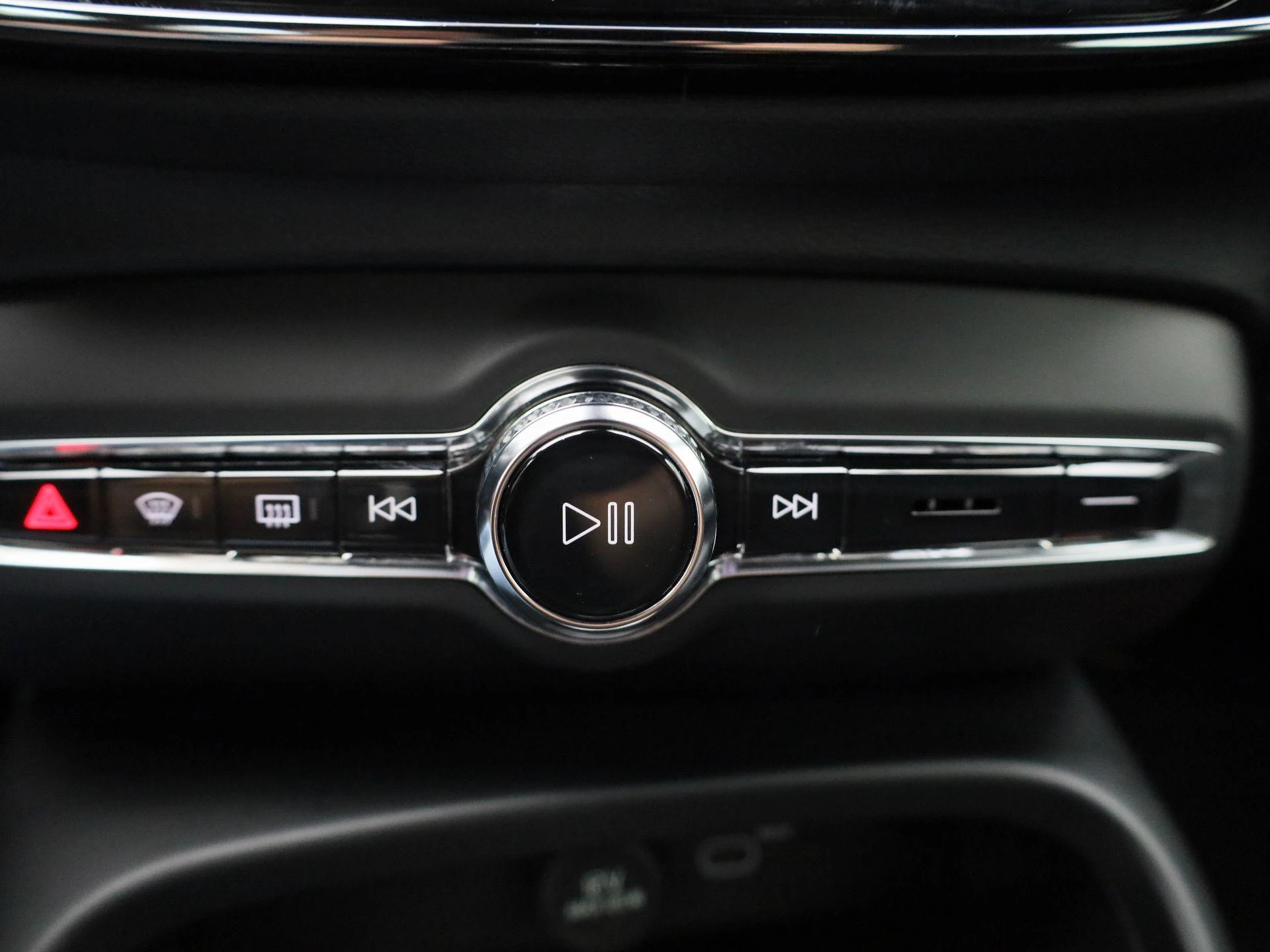 Volvo-XC40-image-17