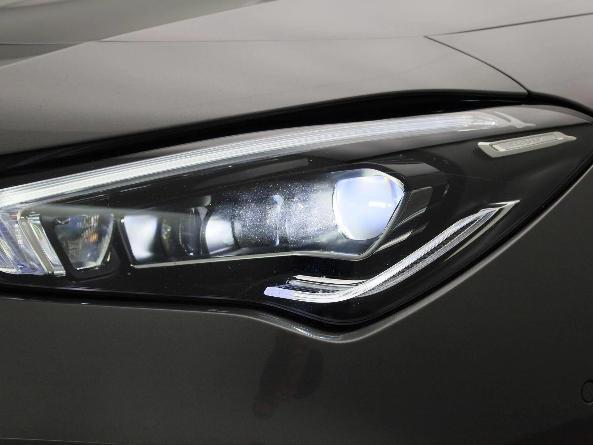 Mercedes-Benz-CLA-image-12