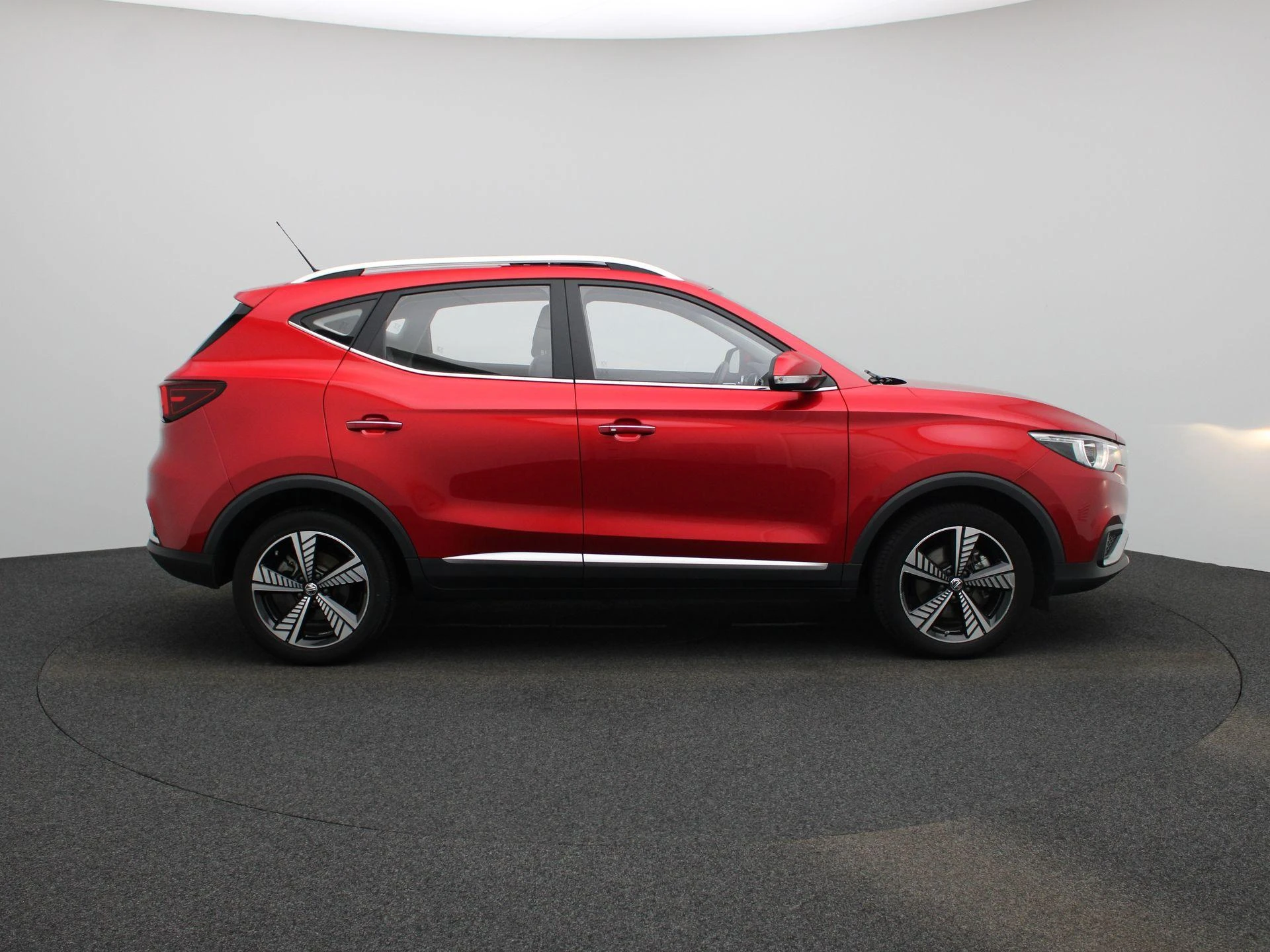 MG-ZS EV-image-5