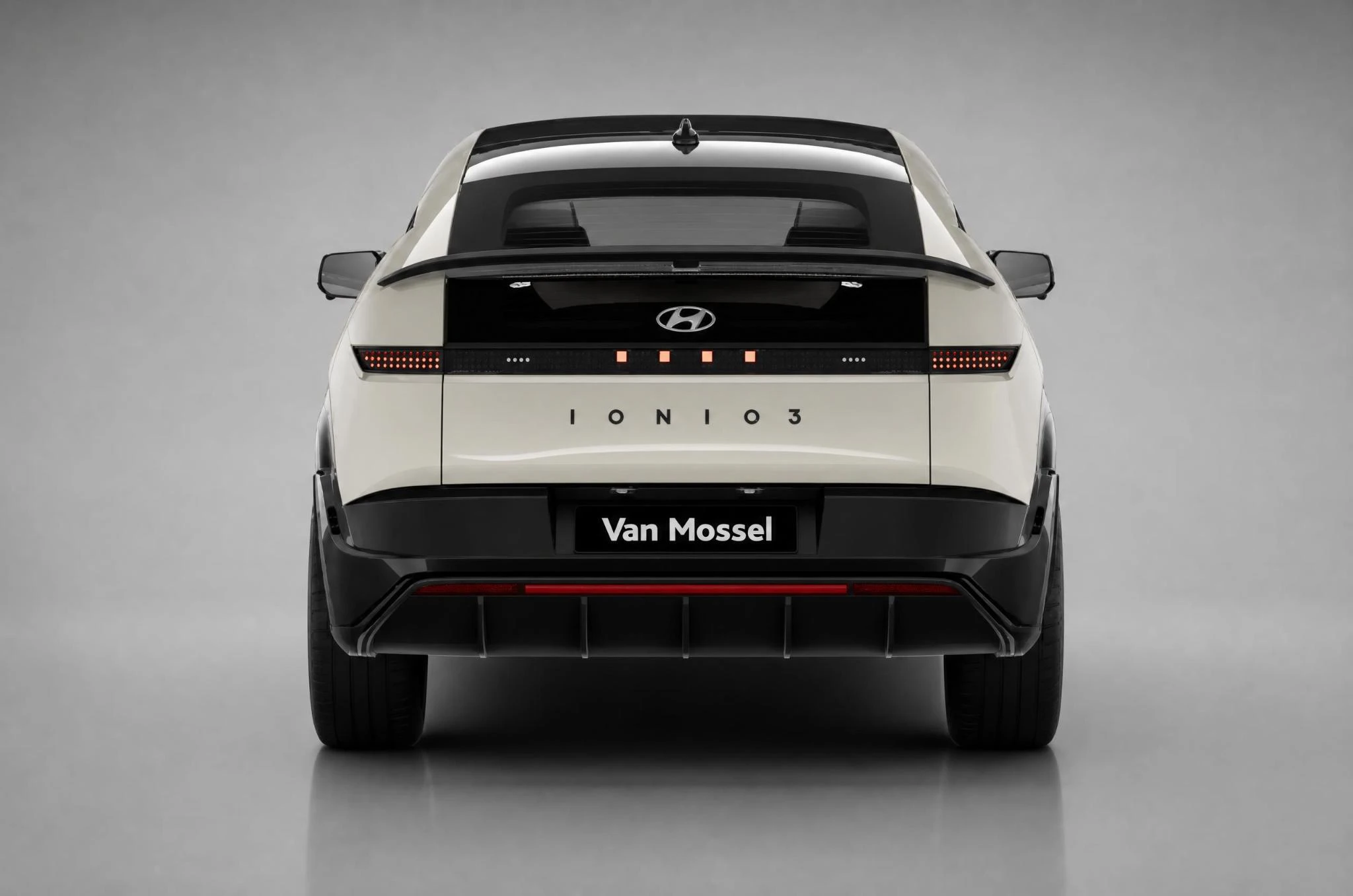 Hyundai-IONIQ-image-6