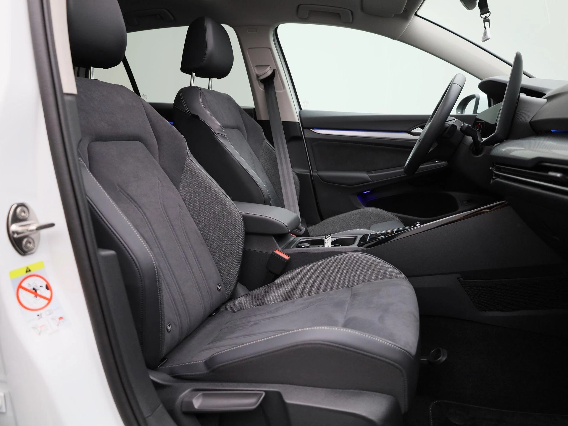 Volkswagen Golf 1.5 eHybrid Style Edition 204 PK|