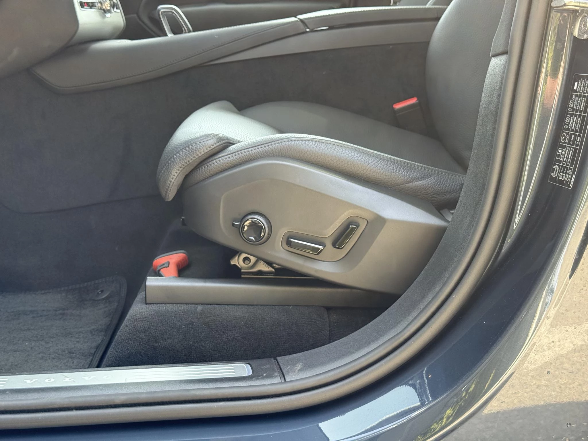 Volvo-XC90-image-27