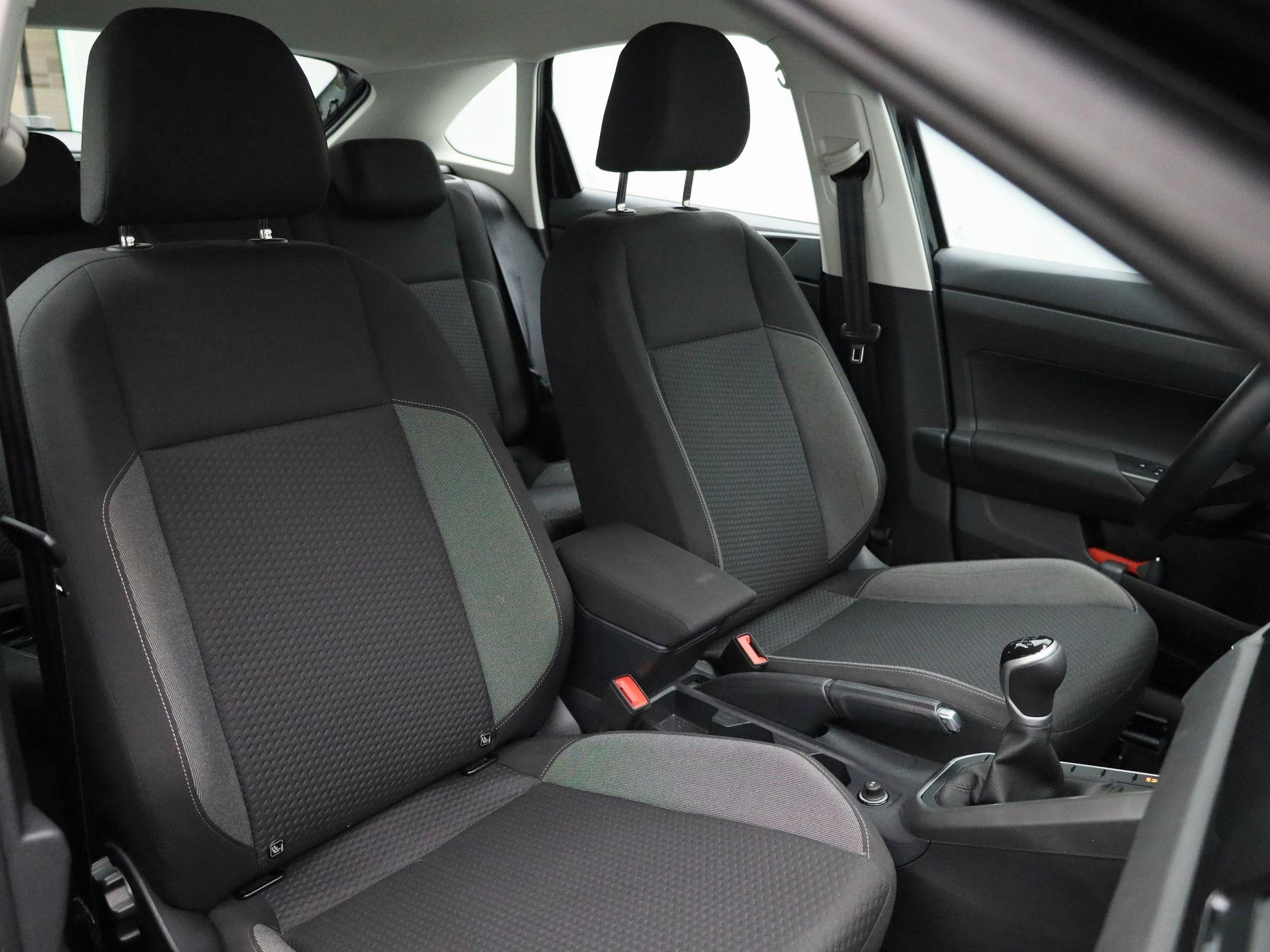 Volkswagen-Taigo-image-32