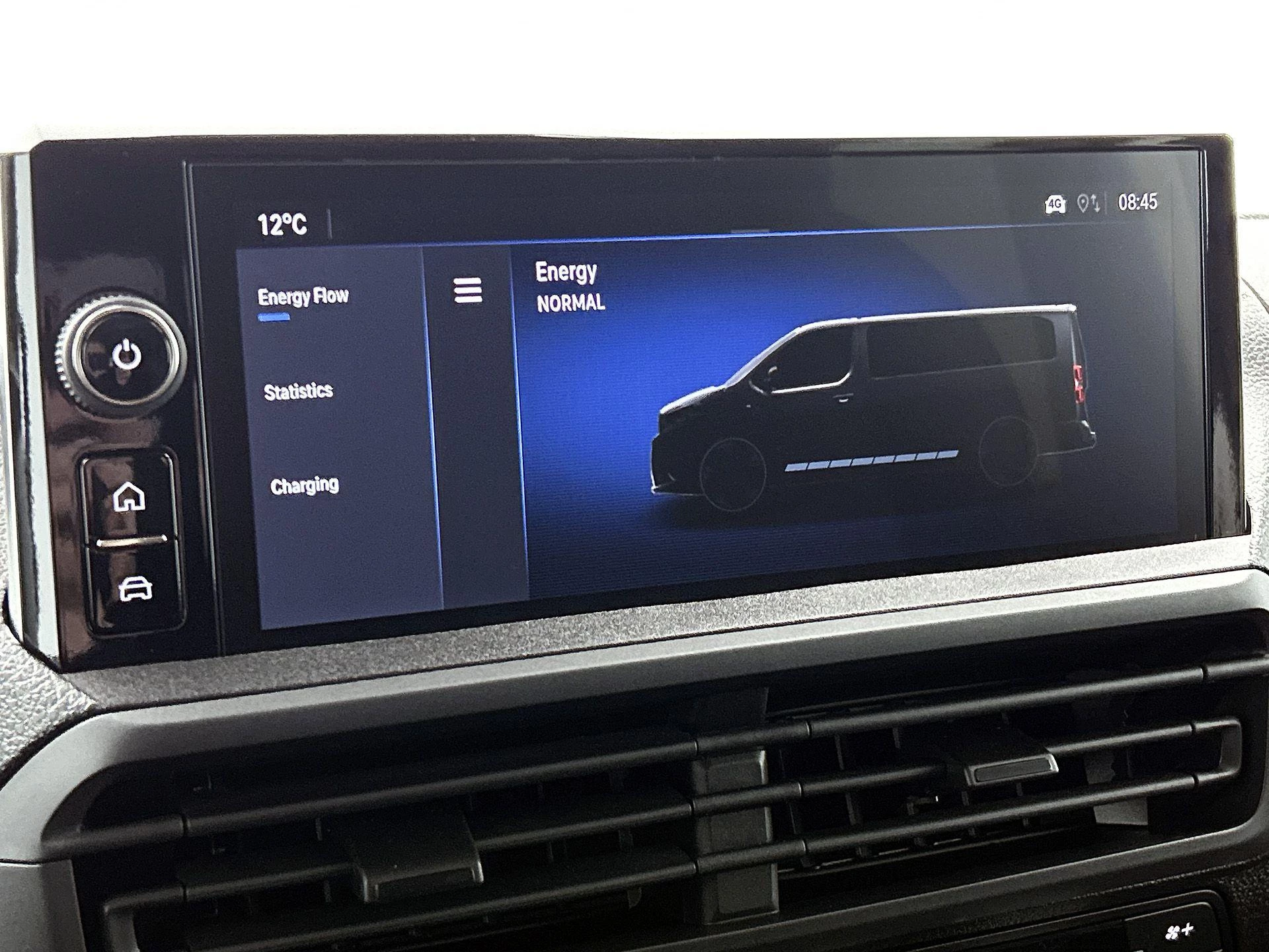 Opel-Vivaro-e-image-12