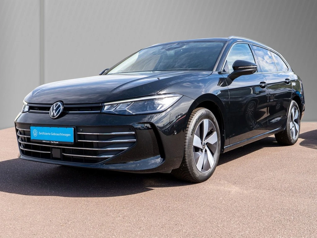 Volkswagen-Passat-image-1