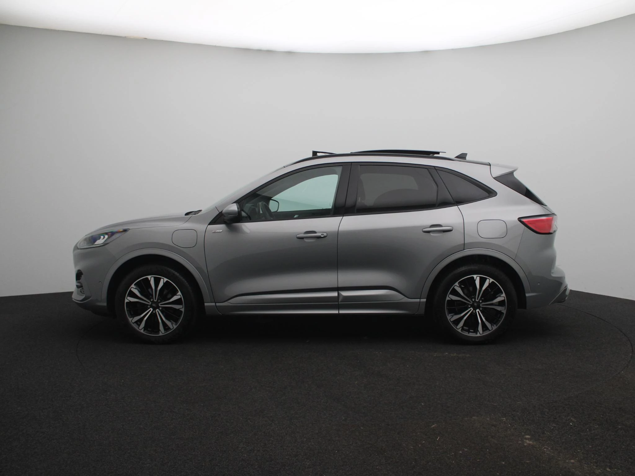 Ford-Kuga-image-4