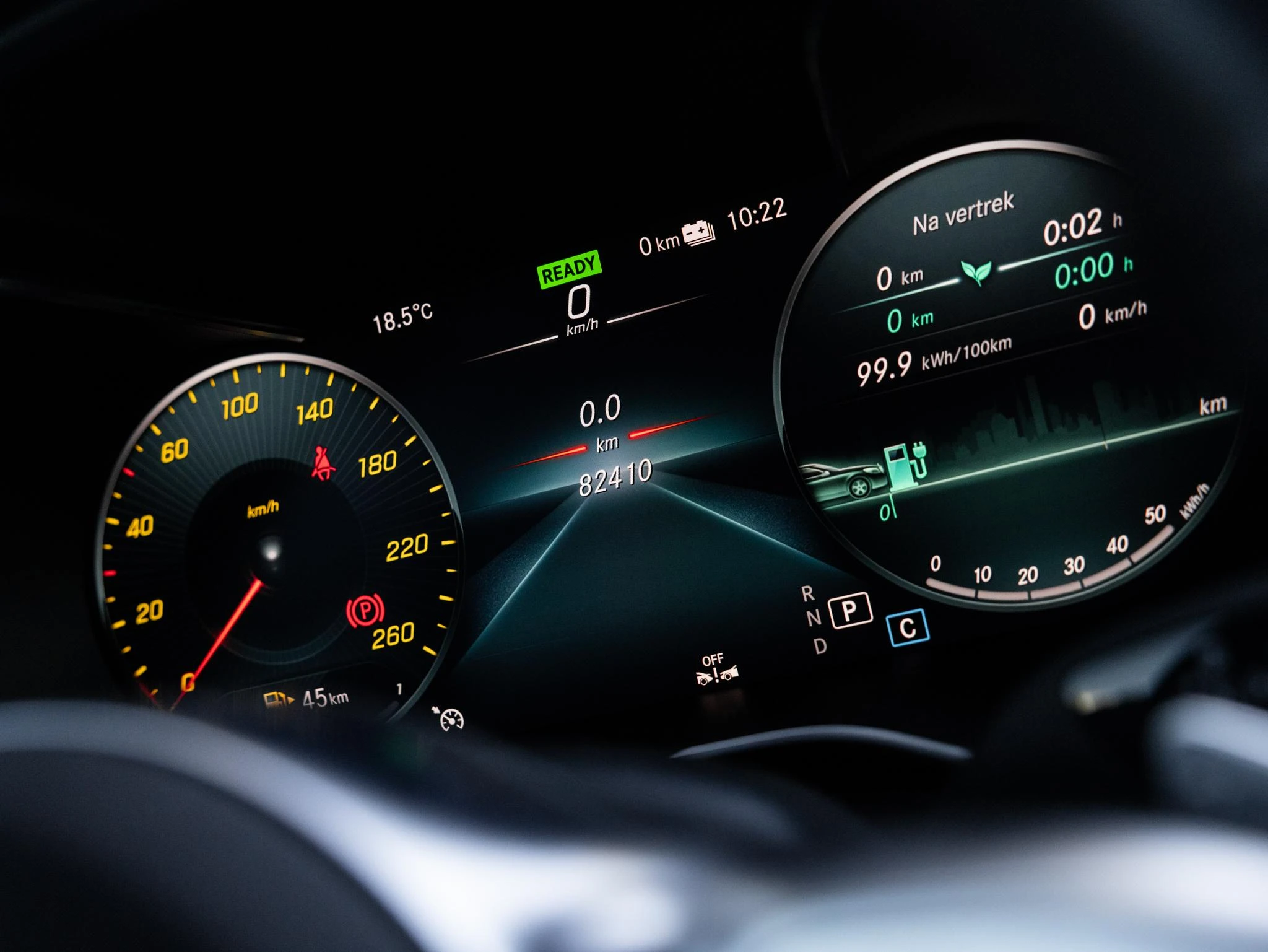 Mercedes-Benz-GLC-image-19