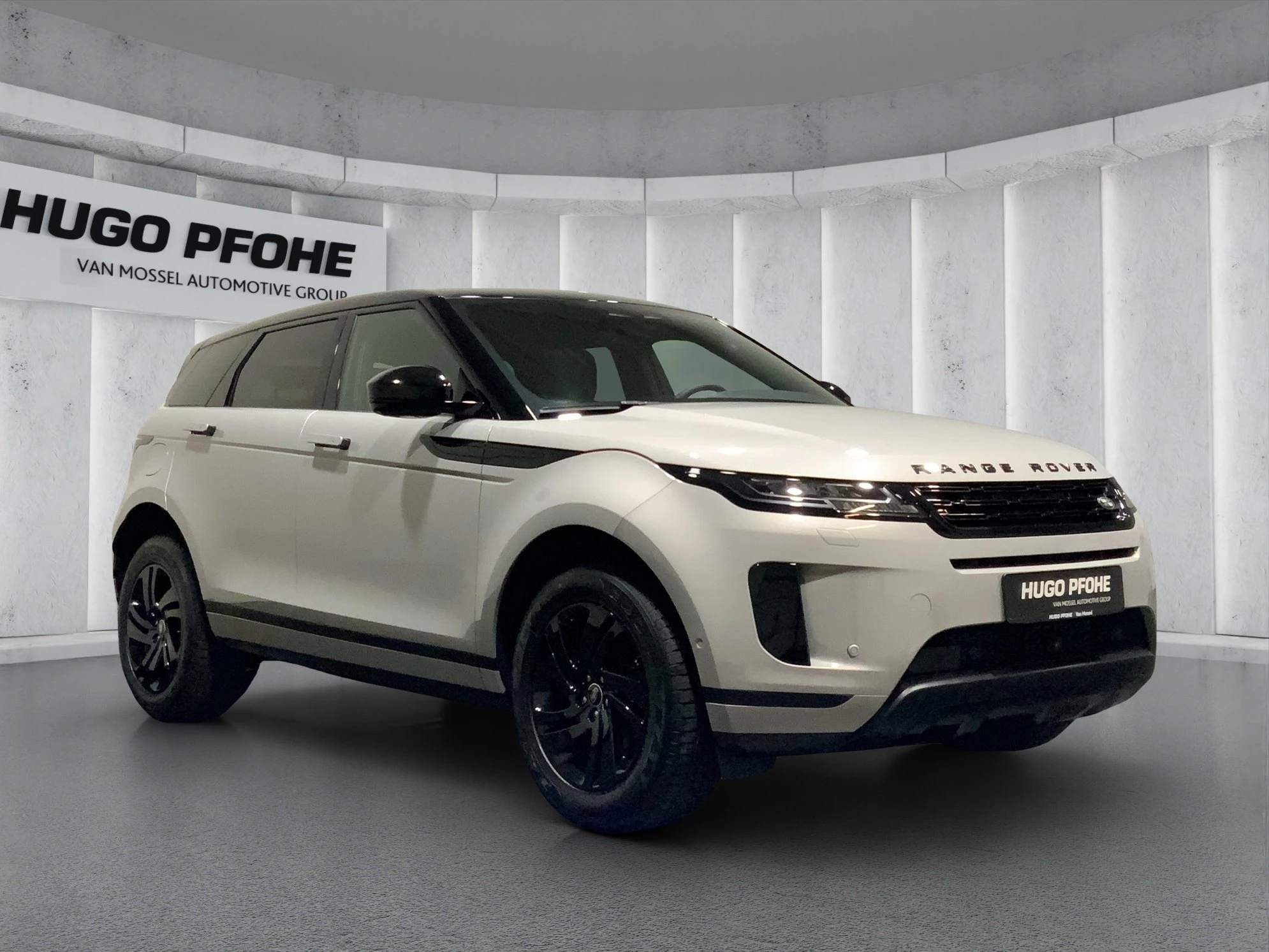 Land Rover-Range Rover Evoque-image-6