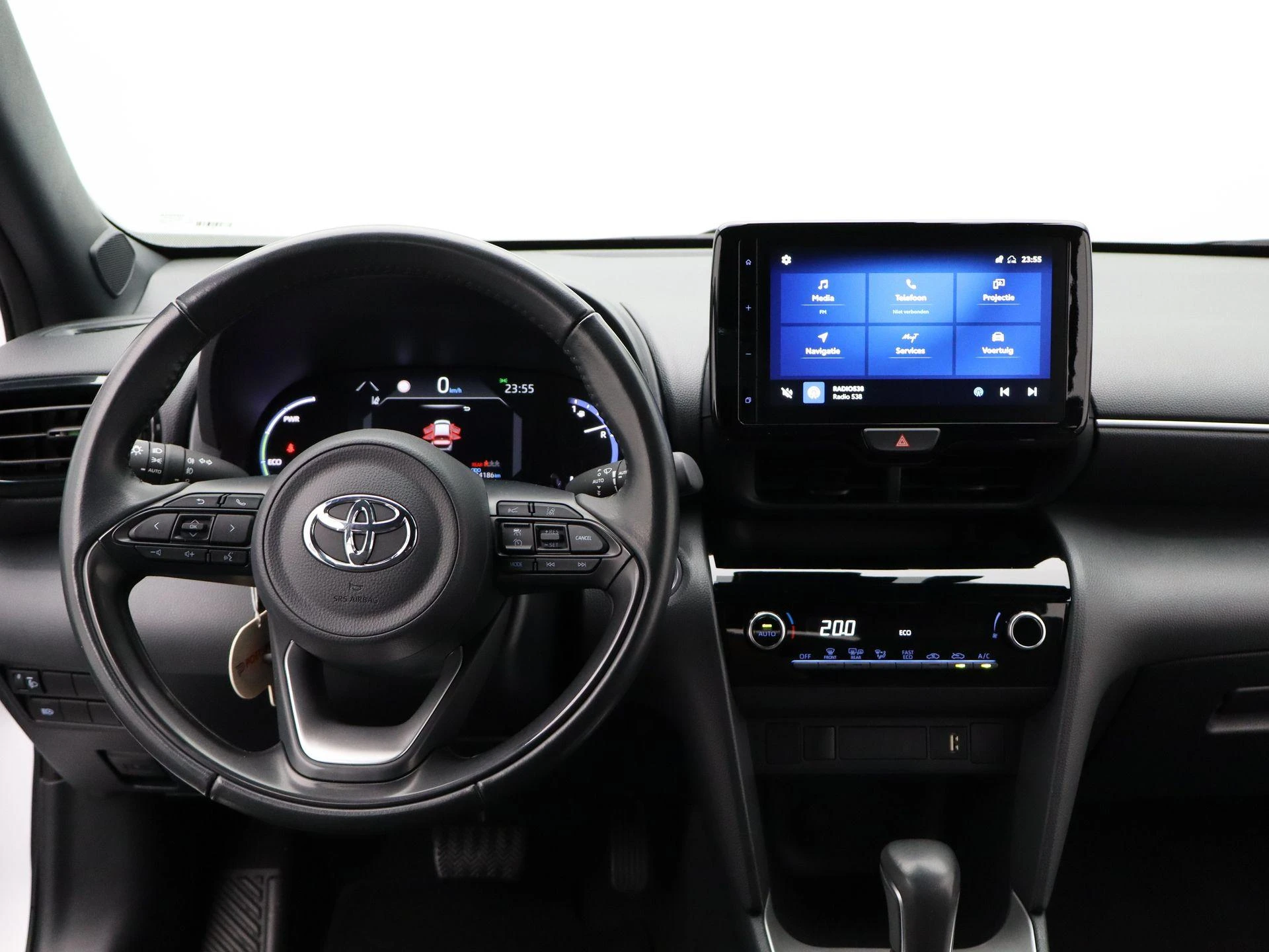 Toyota-Yaris Cross-image-6