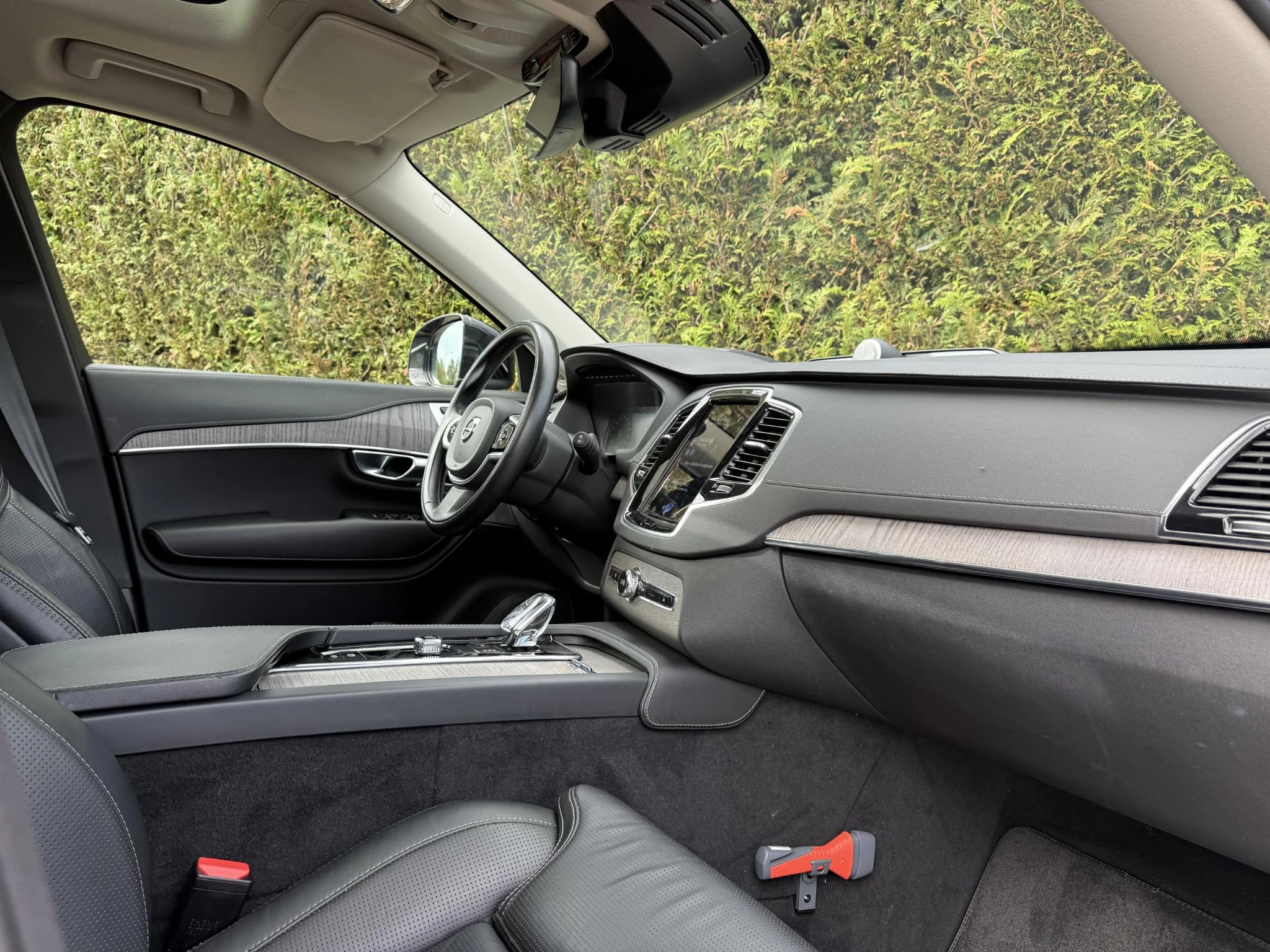 Volvo-XC90-image-14