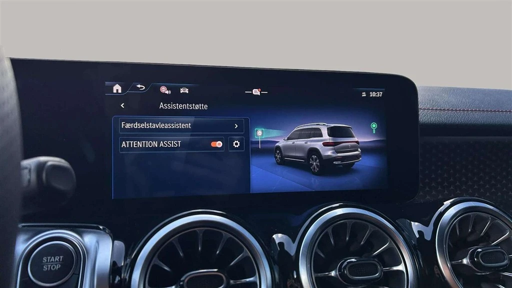 Mercedes-Benz-EQB-image-9