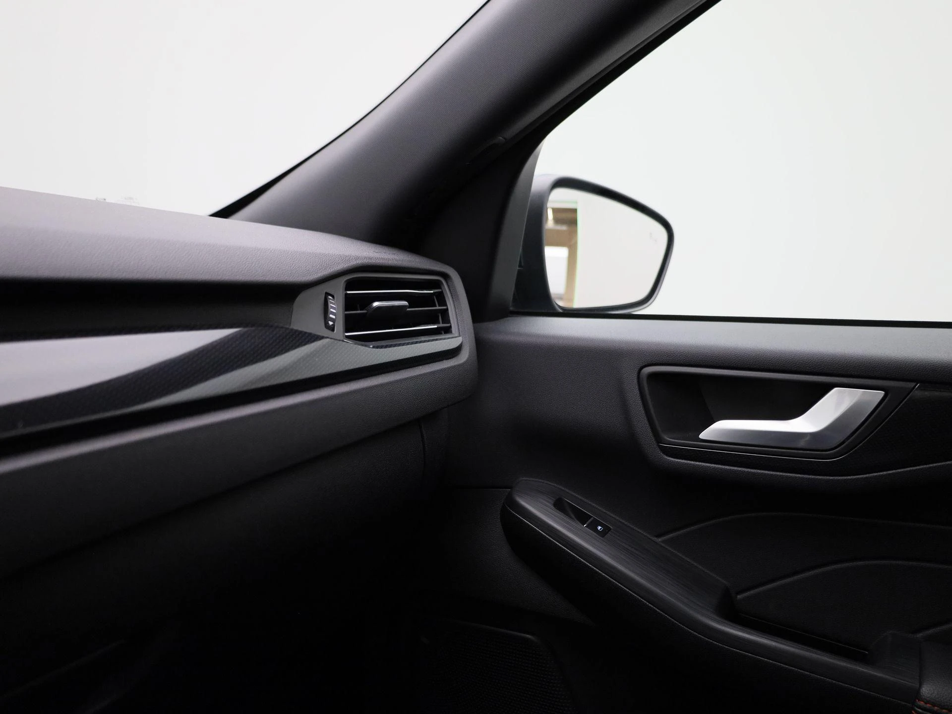 Ford-Kuga-image-31