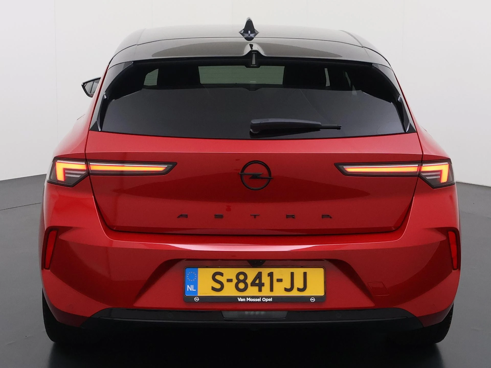 Opel-Astra-image-42