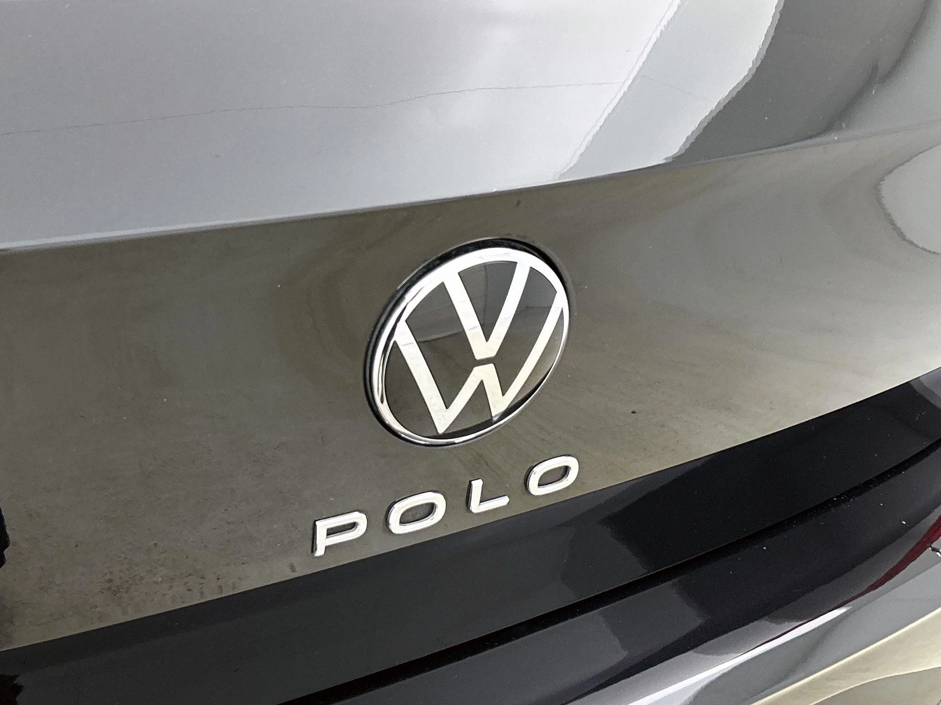 Volkswagen-Polo-image-14