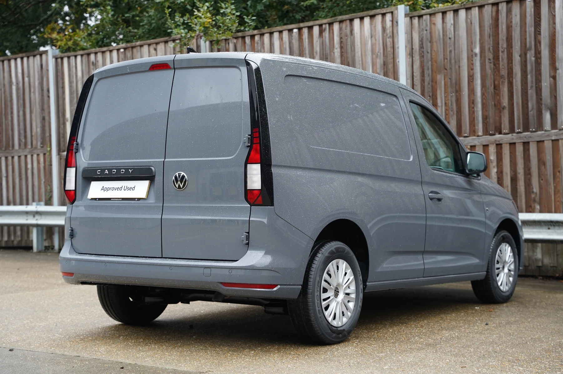 Volkswagen-Caddy-image-20