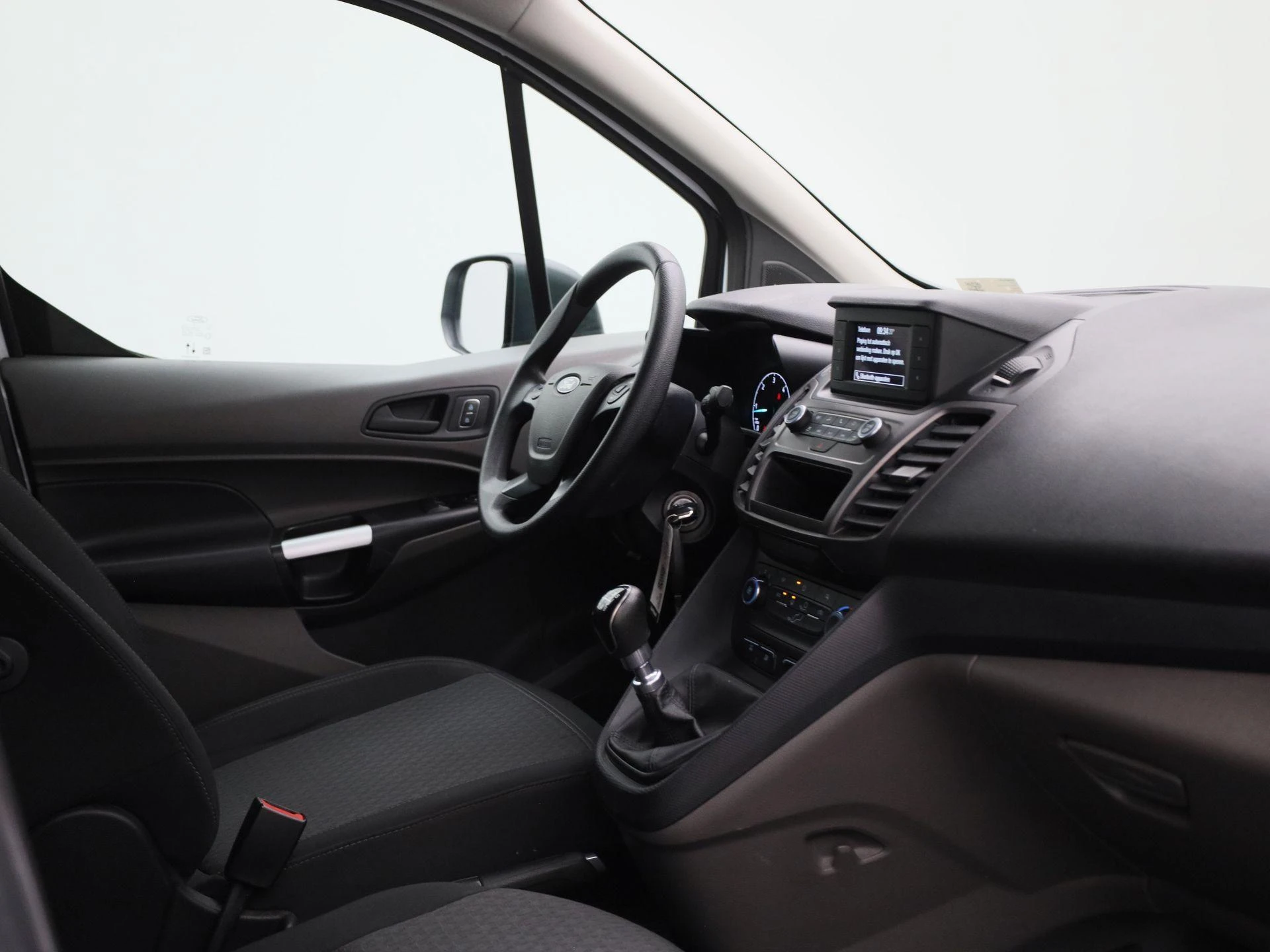 Ford-Transit Connect-image-18