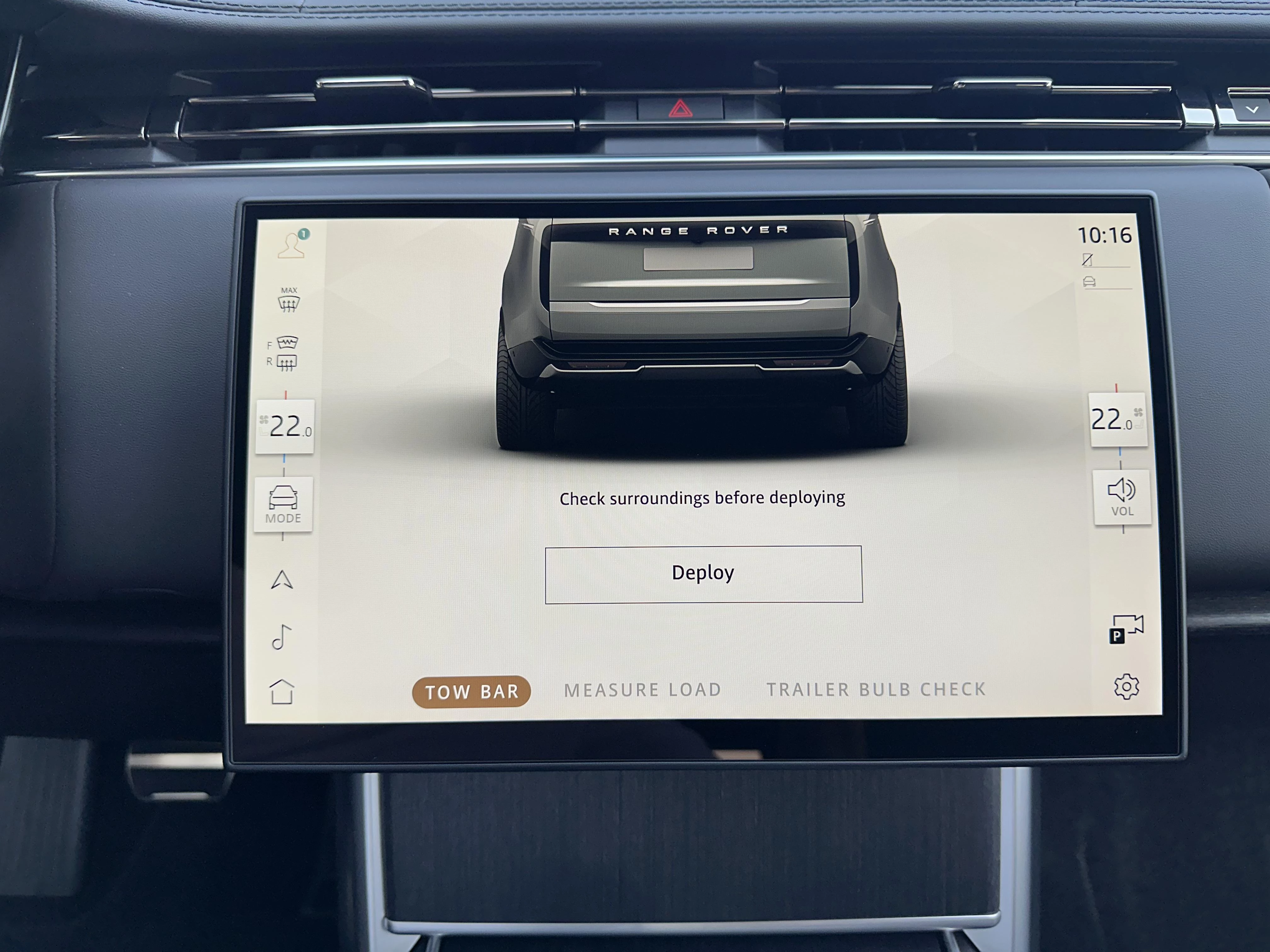 Land Rover-Range Rover-image-27