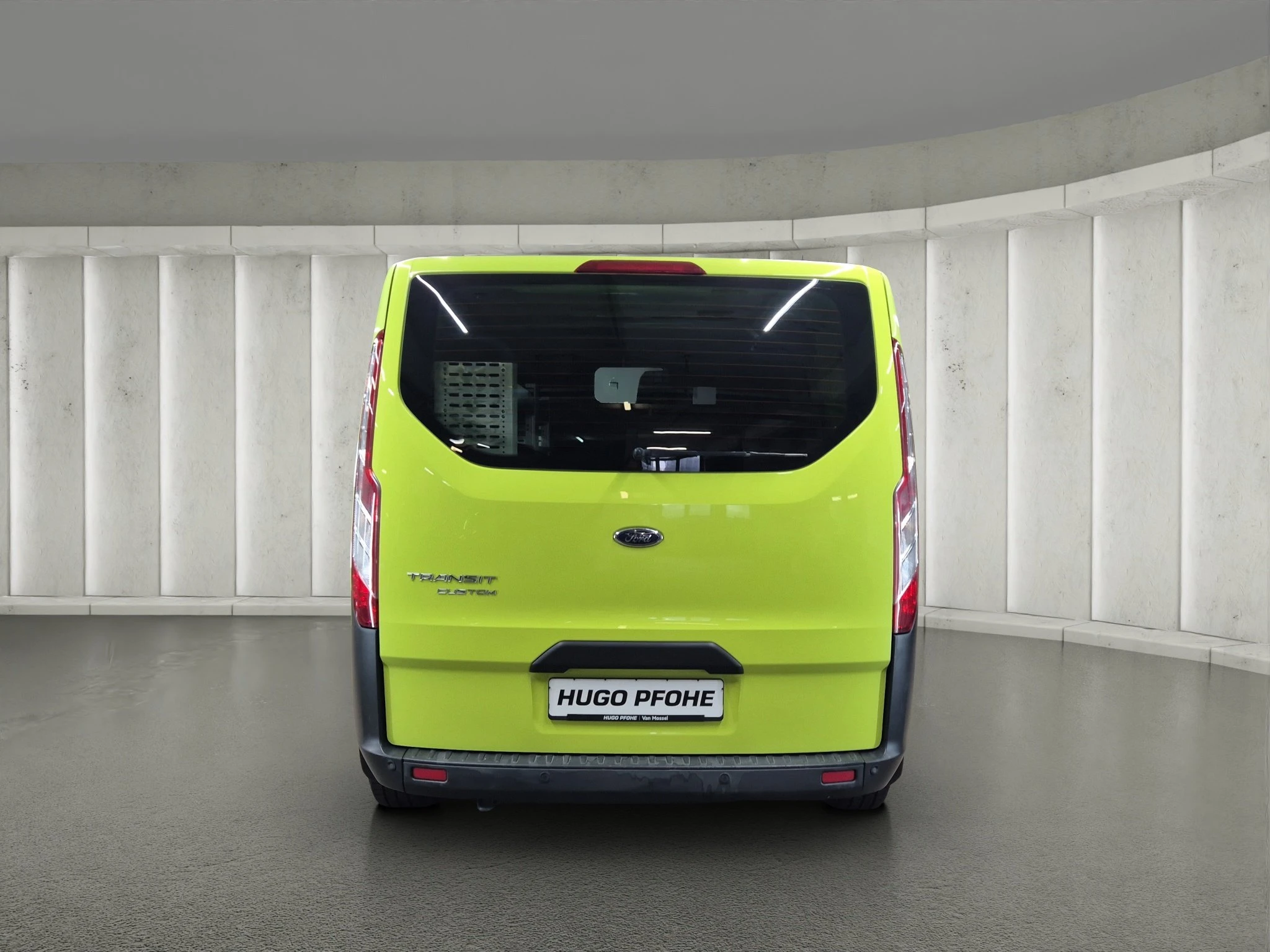Ford-Transit Custom-image-3