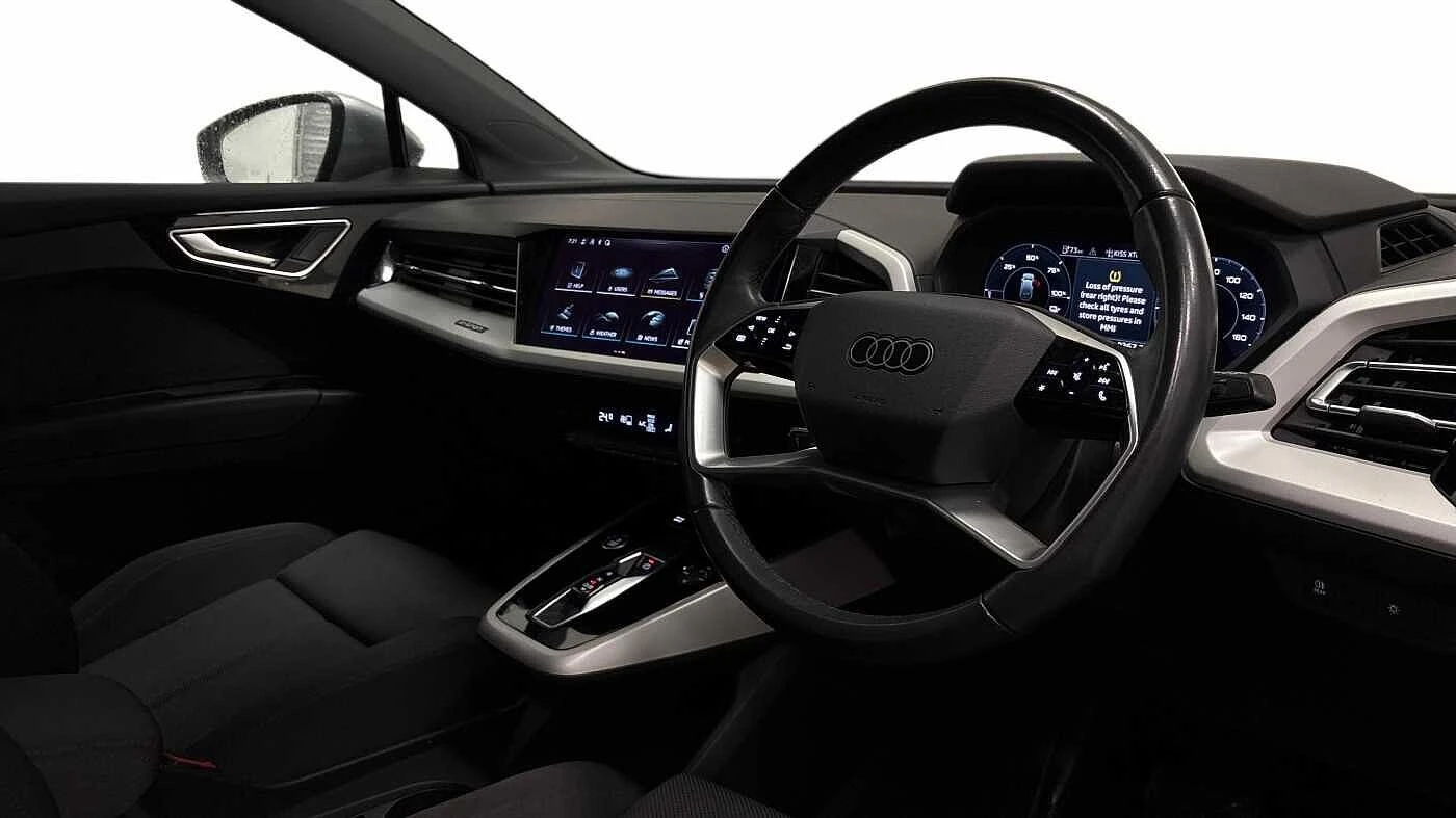 Audi-Q4 e-tron-image-6