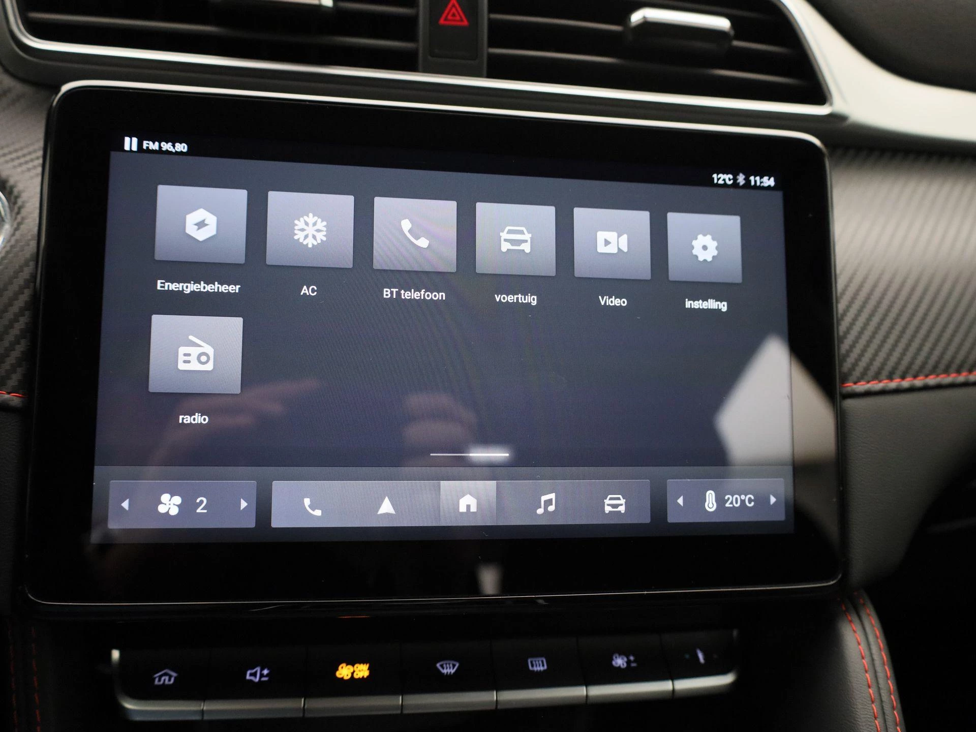 MG-ZS EV-image-16