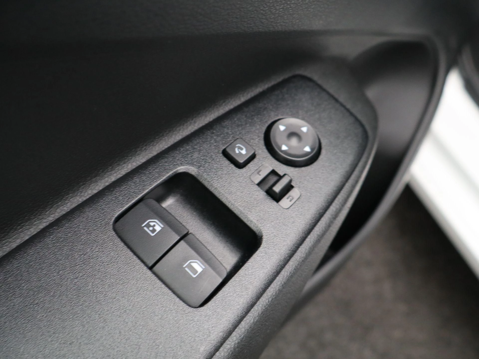 Hyundai-i10-image-22