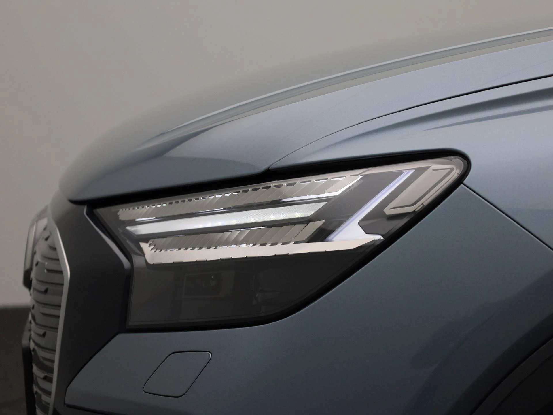 Audi-Q4 e-tron-image-15